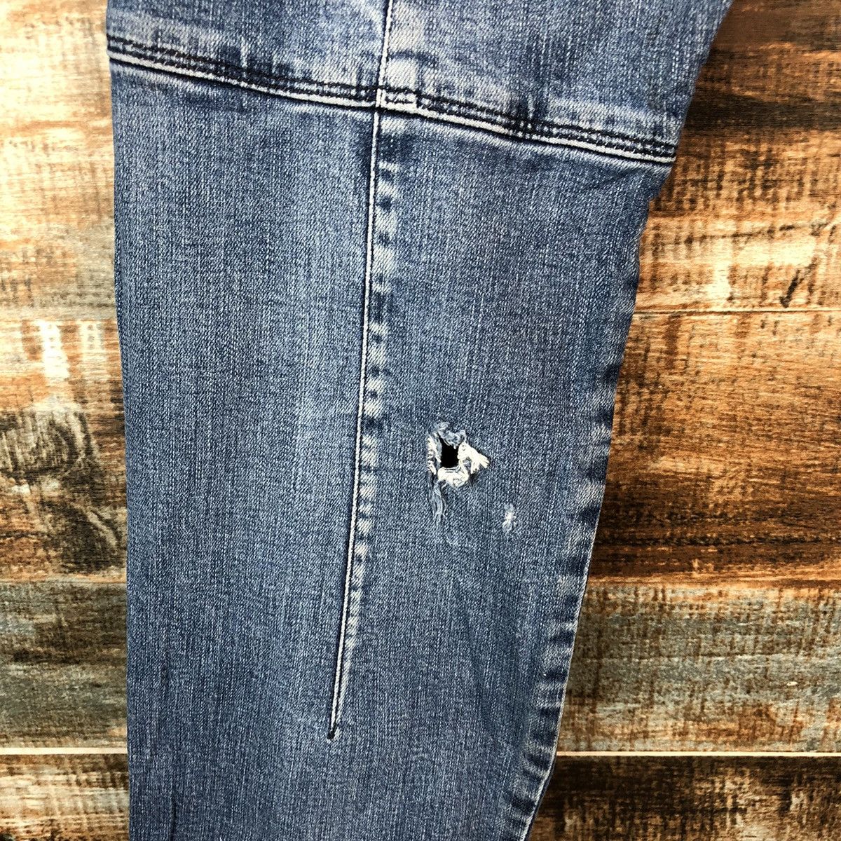 Japanese Brand Burtle Blue Distressed vintage Denim Pants #A2172 Size US 34 / EU 50 - 21 Thumbnail