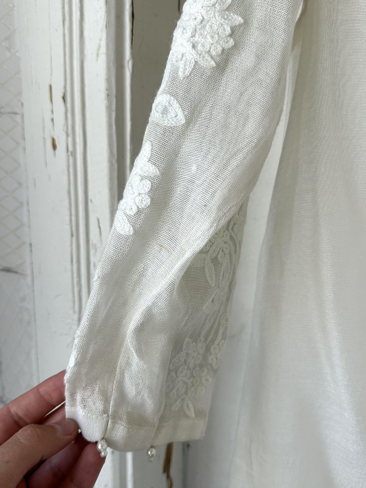 Vintage Vintage Mesh White Embroidered Flowers Blouse Size S / US 4 / IT 40 - 11 Thumbnail
