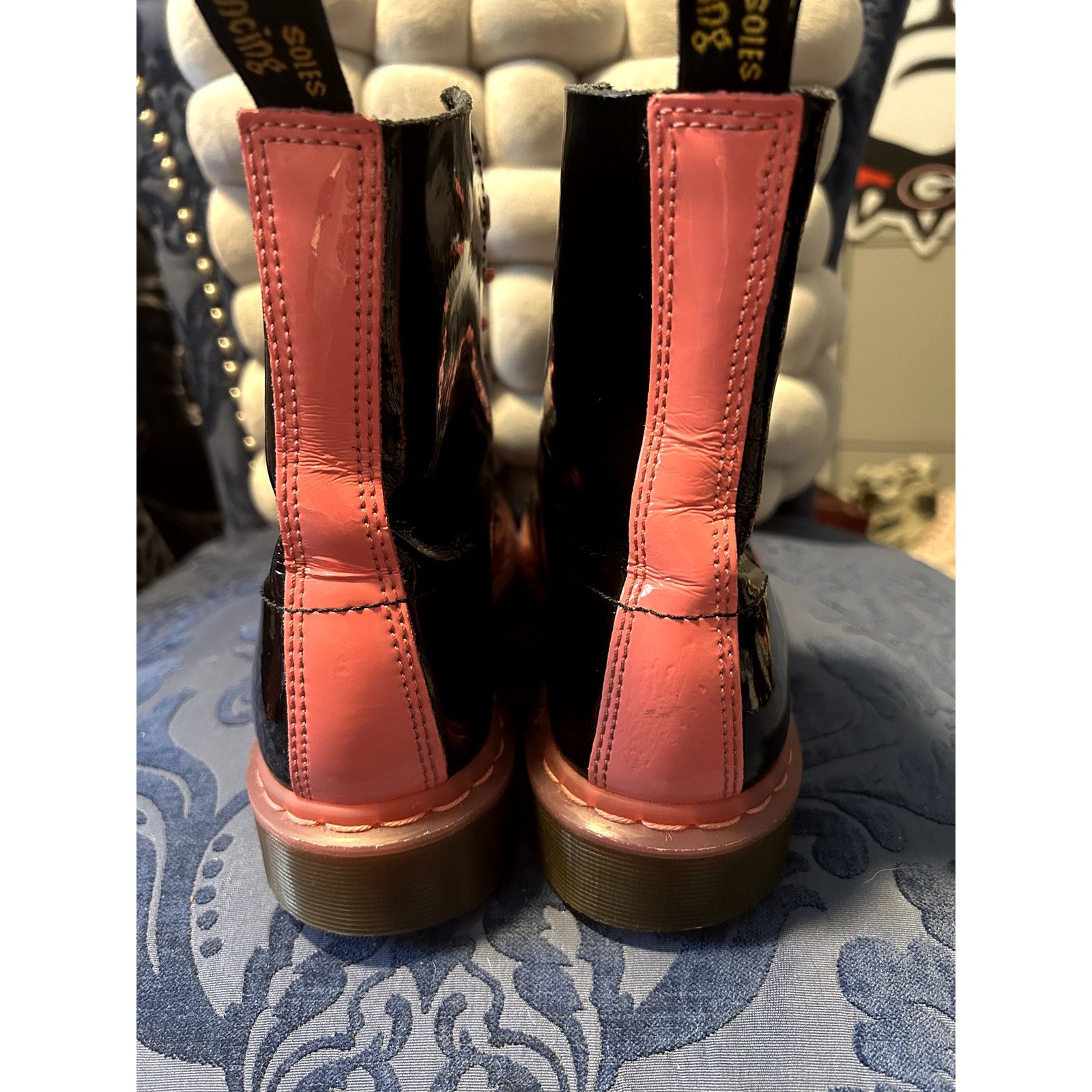 Dr. Martens Dr Martens Pascal Black Patent with Pink Soles size 8/EU 39 Size US 8 / IT 38 - 5 Thumbnail