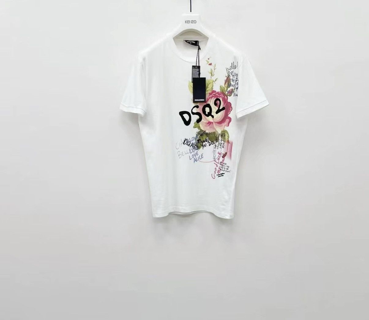 Dsquared2 DSQUARED2 100% Cotton Short Sleeve T-shirt J30 Size US M / EU 48-50 / 2 - 2 Thumbnail
