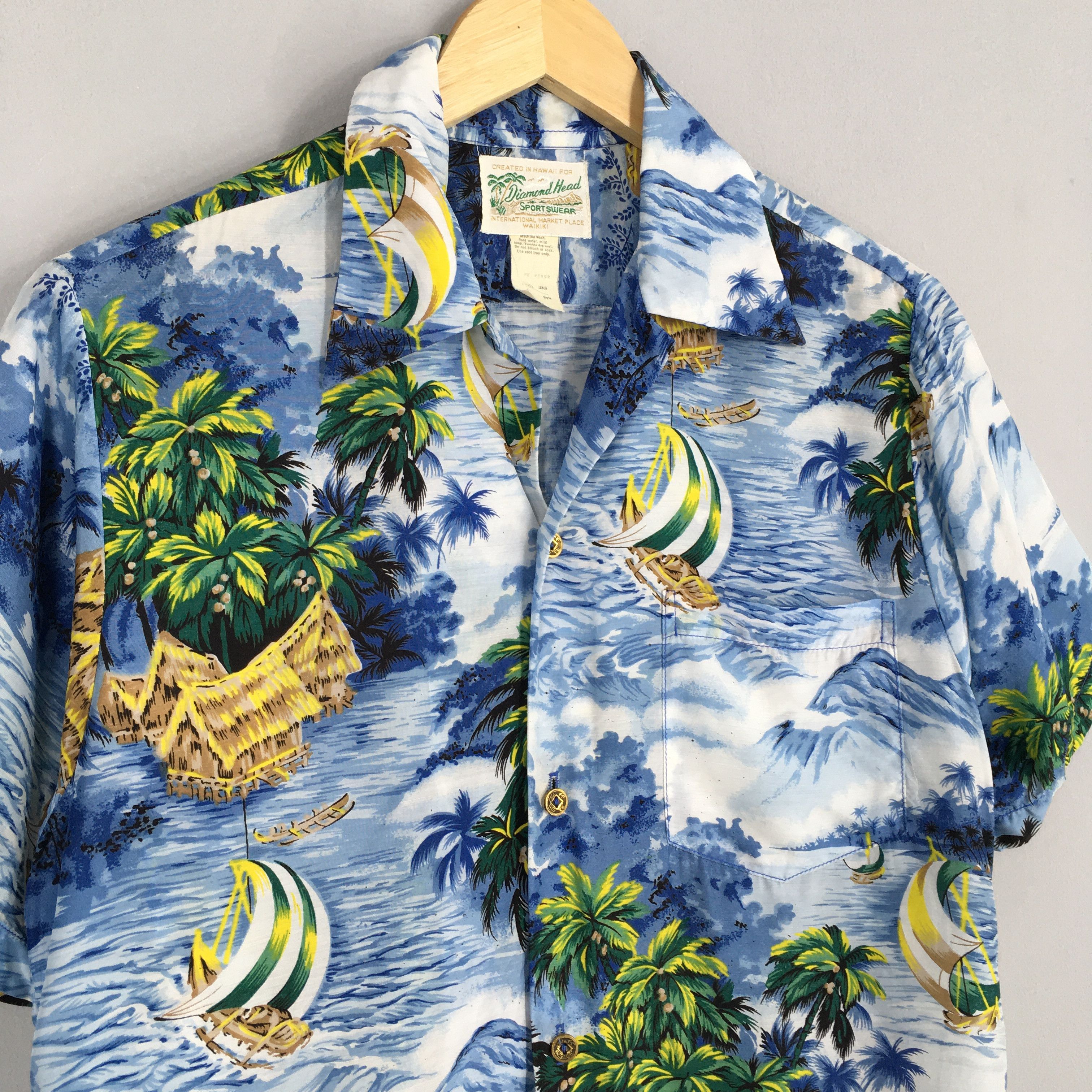 Diamond Head 1960s Diamond Head Sportswear Surfing Beach Rayon Shirt S Size US S / EU 44-46 / 1 - 3 Thumbnail