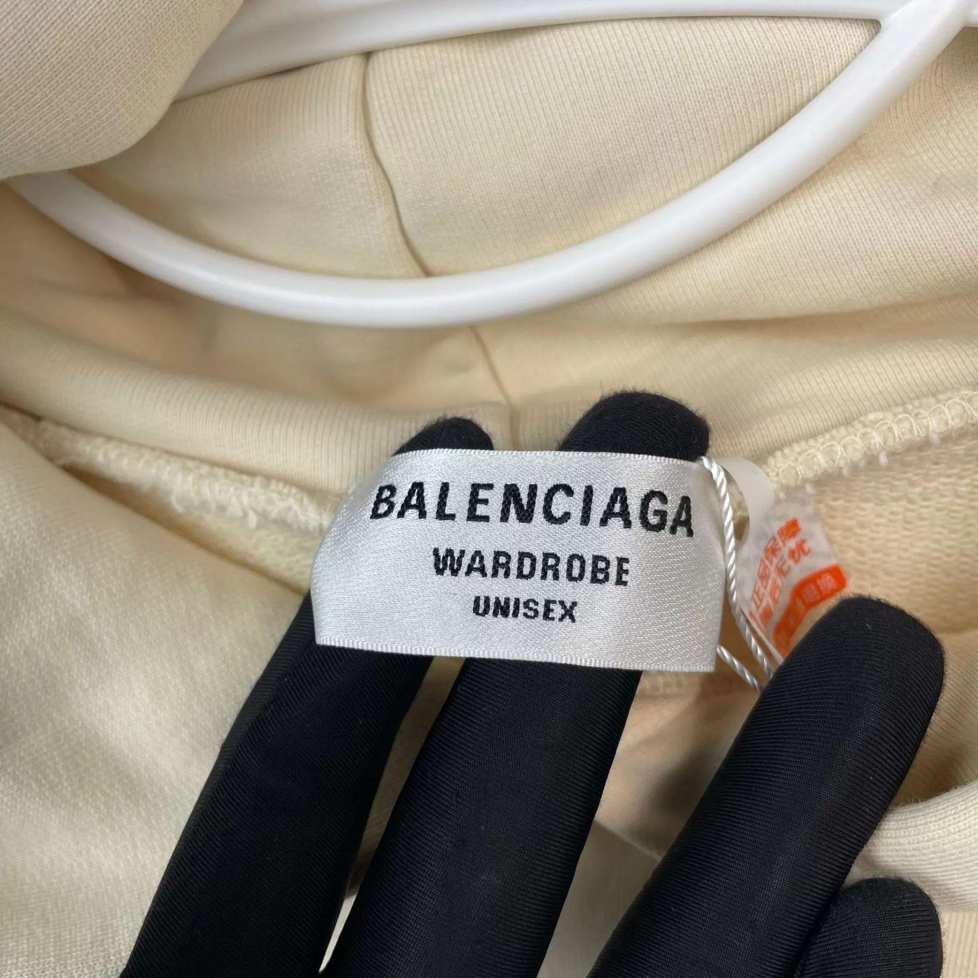 Balenciaga Balenciaga XS Beige Sweatshirt Size US XS / EU 42 / 0 - 4 Thumbnail