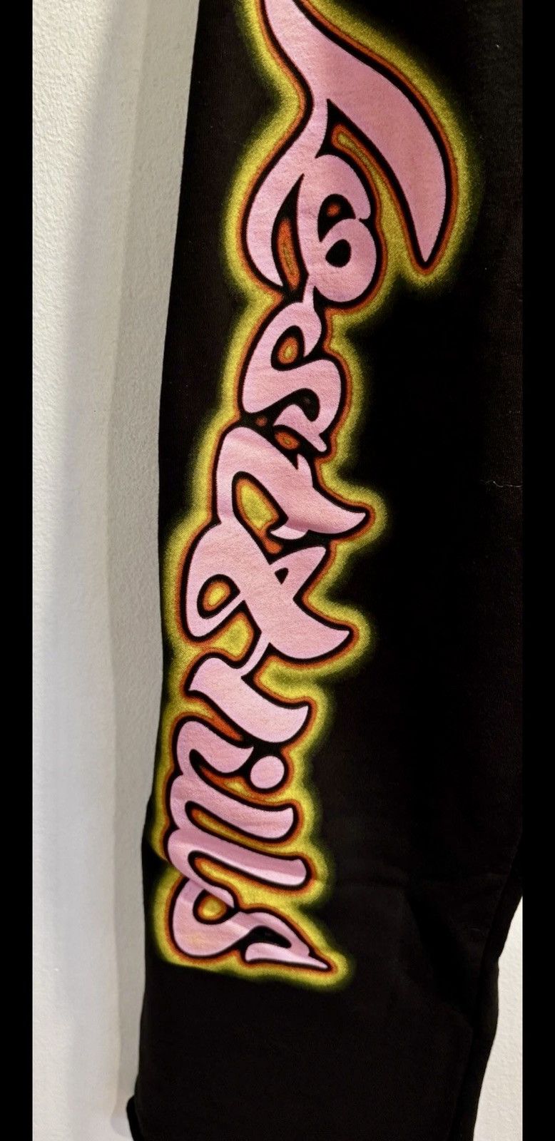 Lost hills Lost Hills sweatpants unisex size L streetwear black w pink Size US 34 / EU 50 - 2 Thumbnail