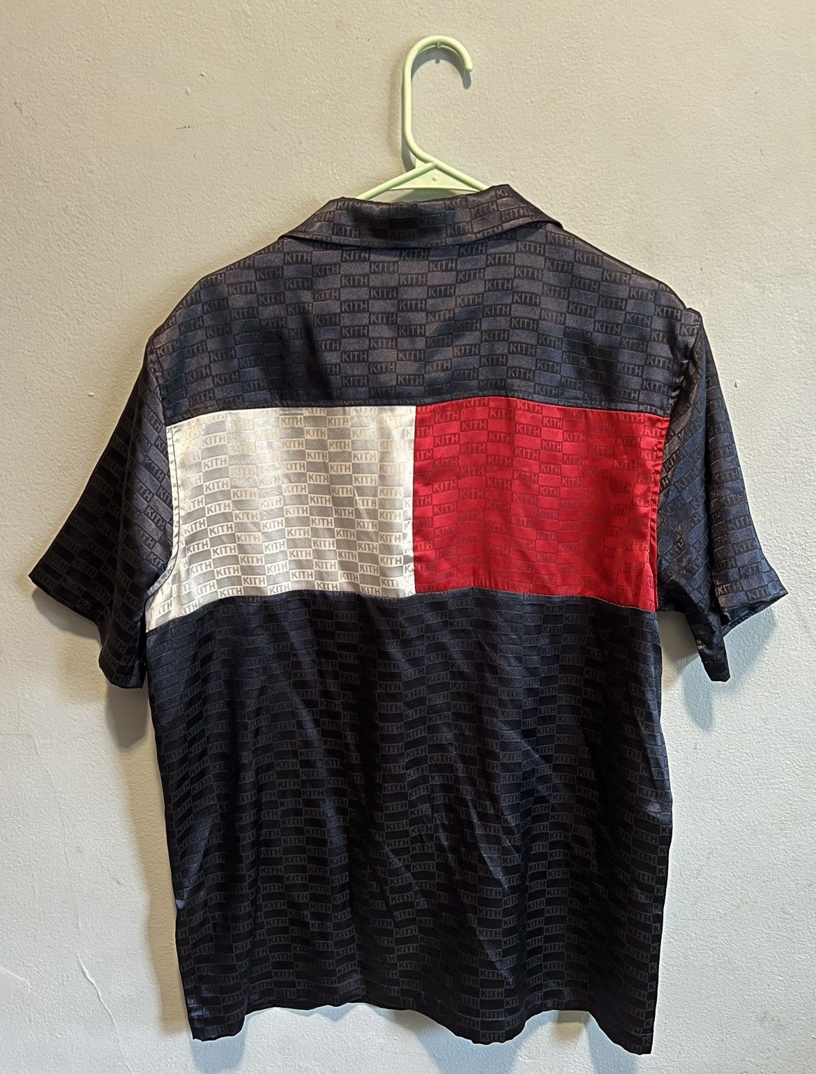 image of Kith x Tommy Hilfiger Satin Camp Shirt in Navy, Men's (Size Large)