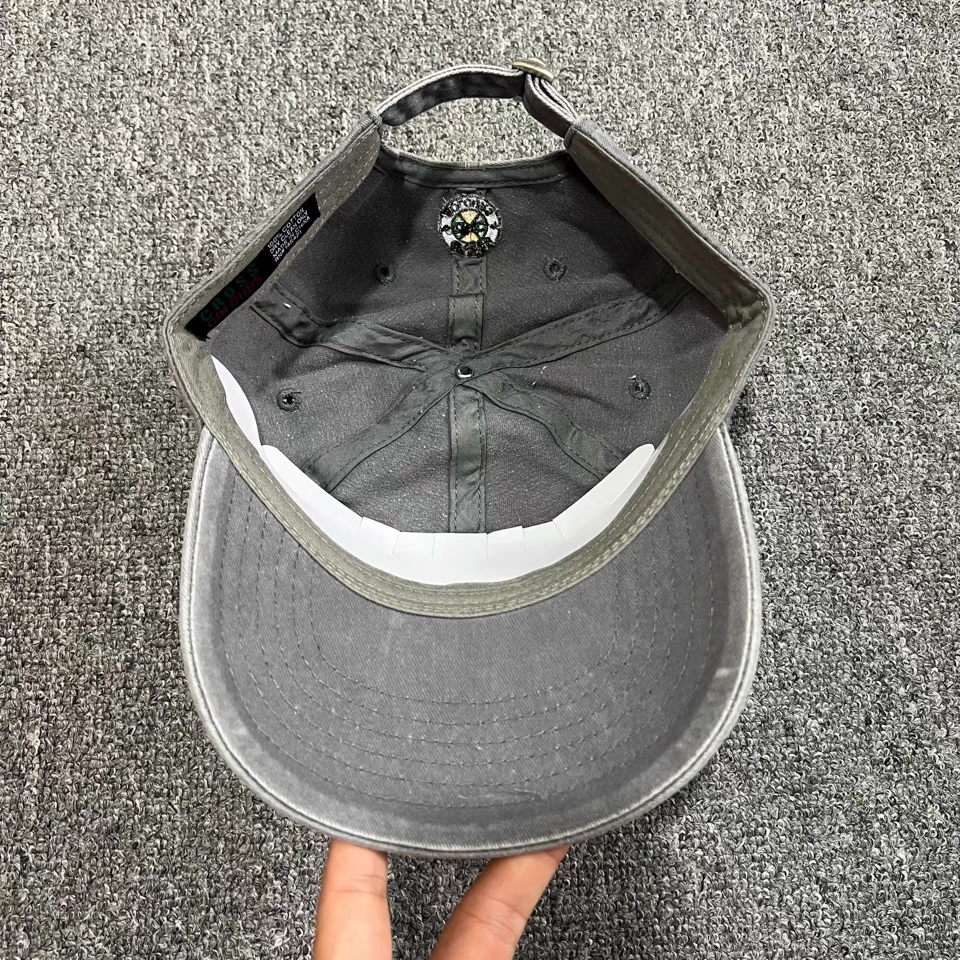 Cross Colours Cross Colours Washed Vintage Curved Brim Baseball Cap Q7 Size ONE SIZE - 4 Thumbnail