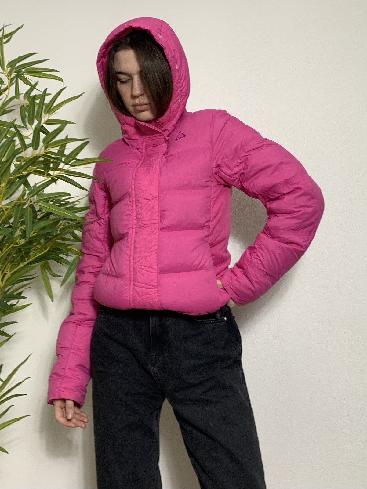 Image of Nike Acg 550 Down Puffer Jacket in Pink, Women's (Size XS)