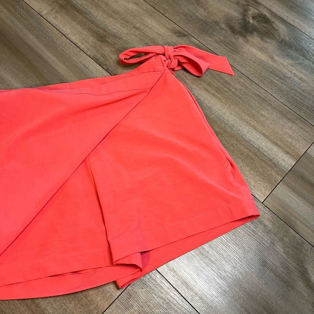 Southern Tide Southern Tide Coral Jourdan Performance Skort Women 2 Bin L- Size 26" / US 2 / IT 38 - 2 Thumbnail