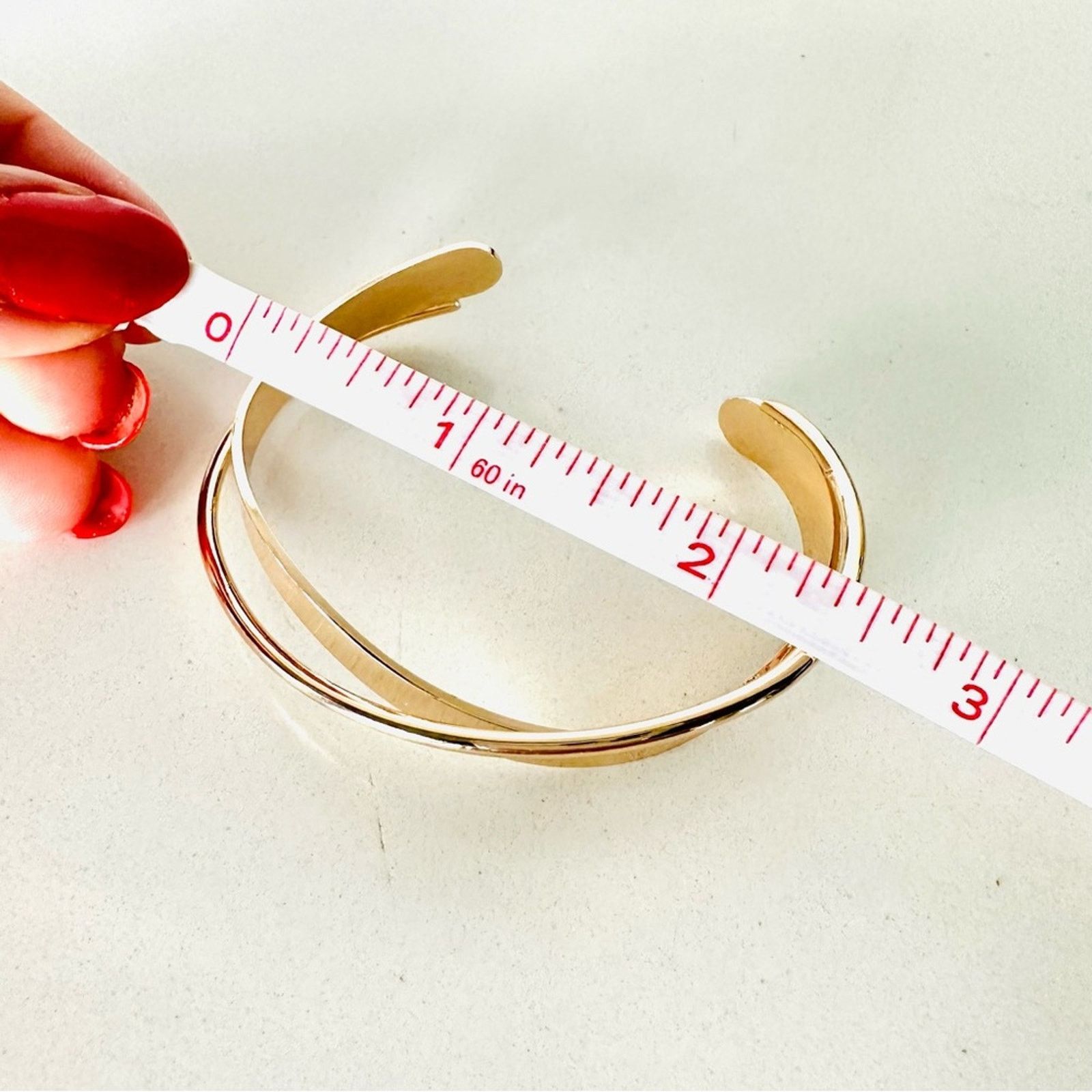 Nordstrom NEW NORDSTROM REVOLVE Slim Band Twisted Bracelet Bangle Cuff Size ONE SIZE - 10 Thumbnail