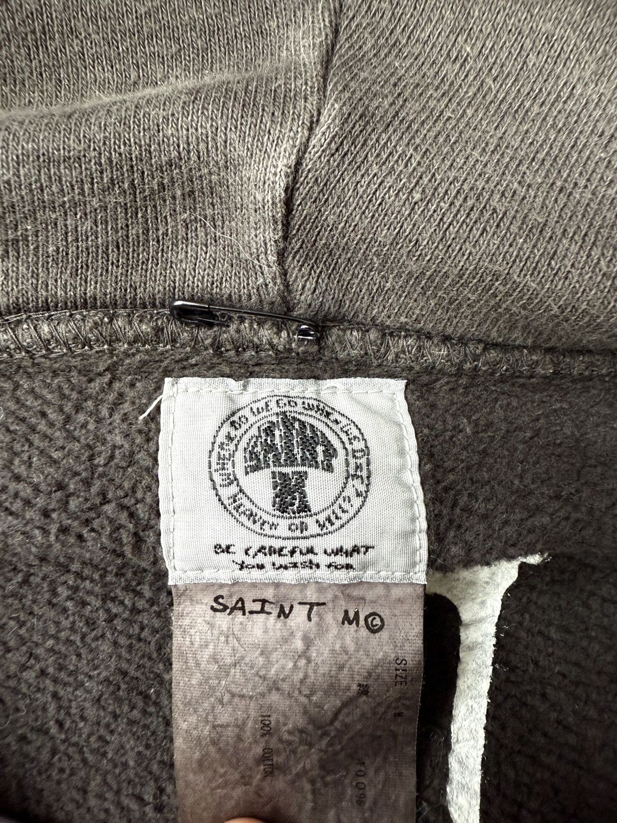 Saint Michael × Vlone Saint Michaels x Vlone Hoodie size Medium Size US M / EU 48-50 / 2 - 11 Thumbnail