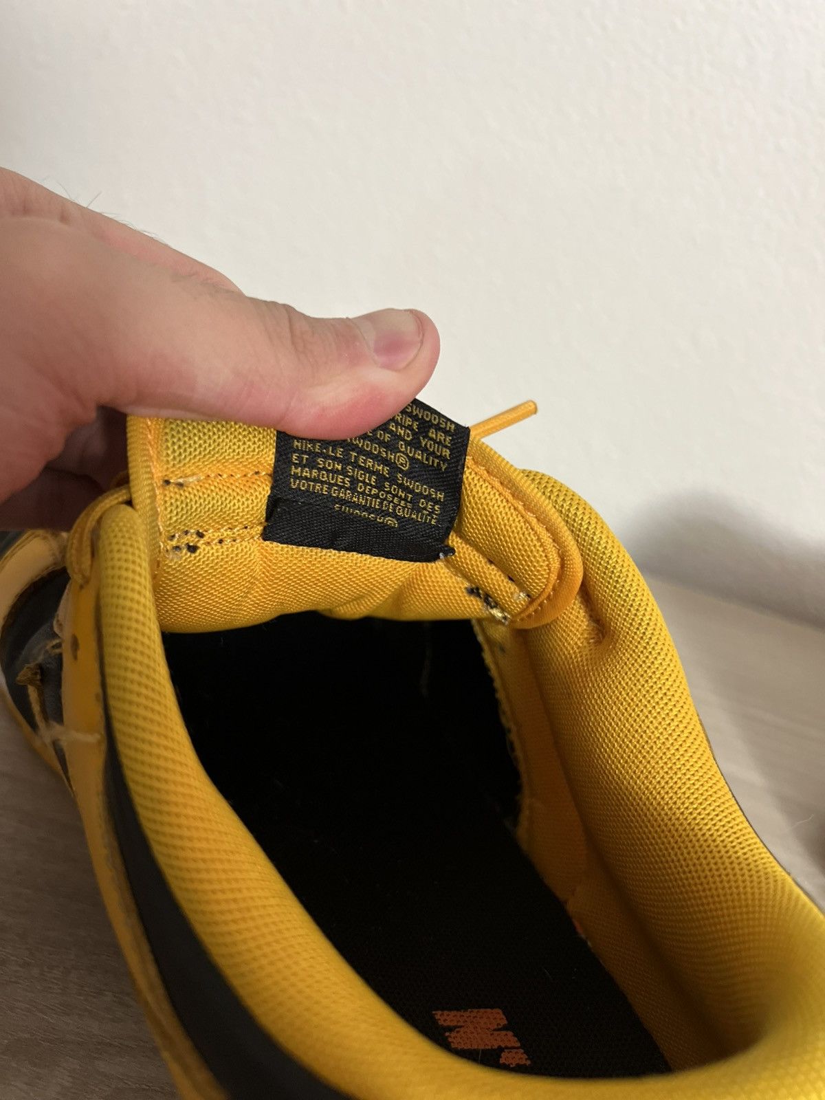 Nike Nike dunks Golden Rod Size US 9.5 / EU 42-43 - 4 Thumbnail