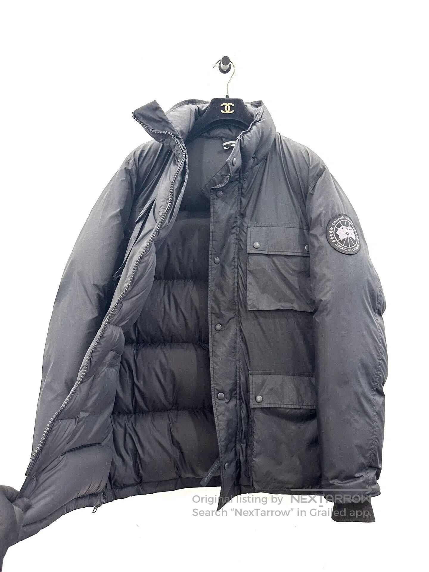 Canada Goose Canada Goose x Barneys New York Down Jacket. Size US L / EU 52-54 / 3 - 3 Thumbnail