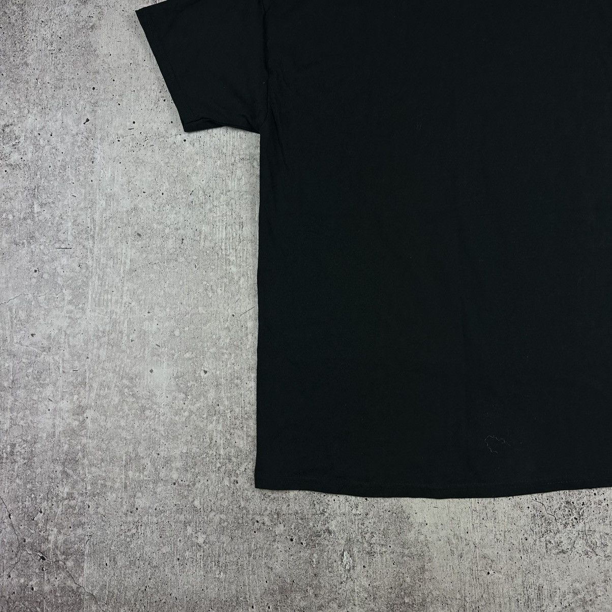 Vintage Vintage 'This Car Touched Fentanyl' Funny Tee Size US M / EU 48-50 / 2 - 13 Thumbnail