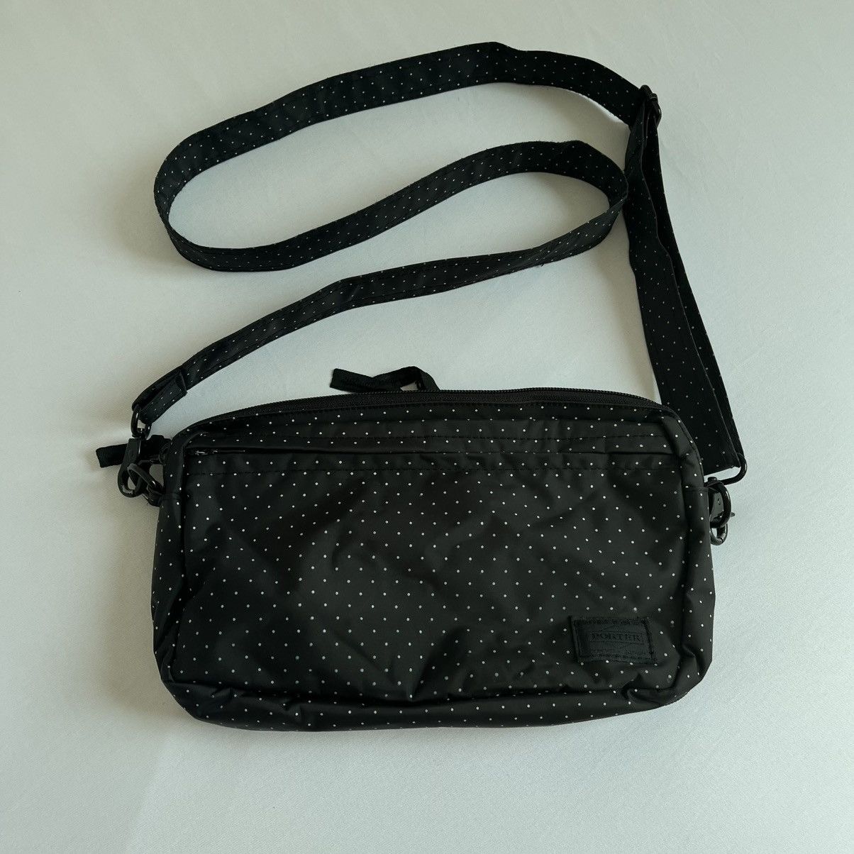Head Porter HEAD PORTER BLACKBEAUTY SLING BAG Size ONE SIZE - 1 Thumbnail