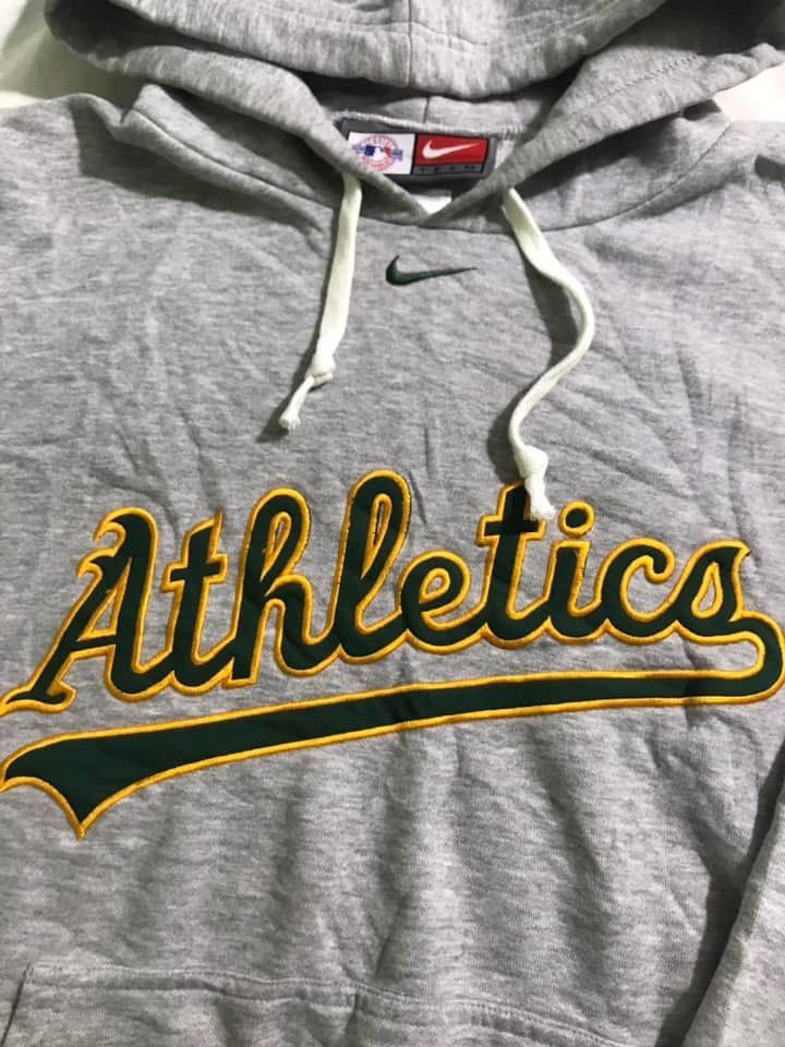 Nike × Vintage Rare Vintage Nike Mid Logo Athletics Hoodie Grey Size US L / EU 52-54 / 3 - 4 Thumbnail