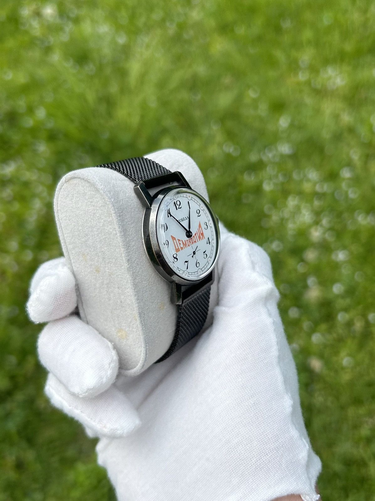 Vintage Vintage Watch Pobeda Soviet USSR Mechanical Wristwatch 1980s Size ONE SIZE - 6 Thumbnail