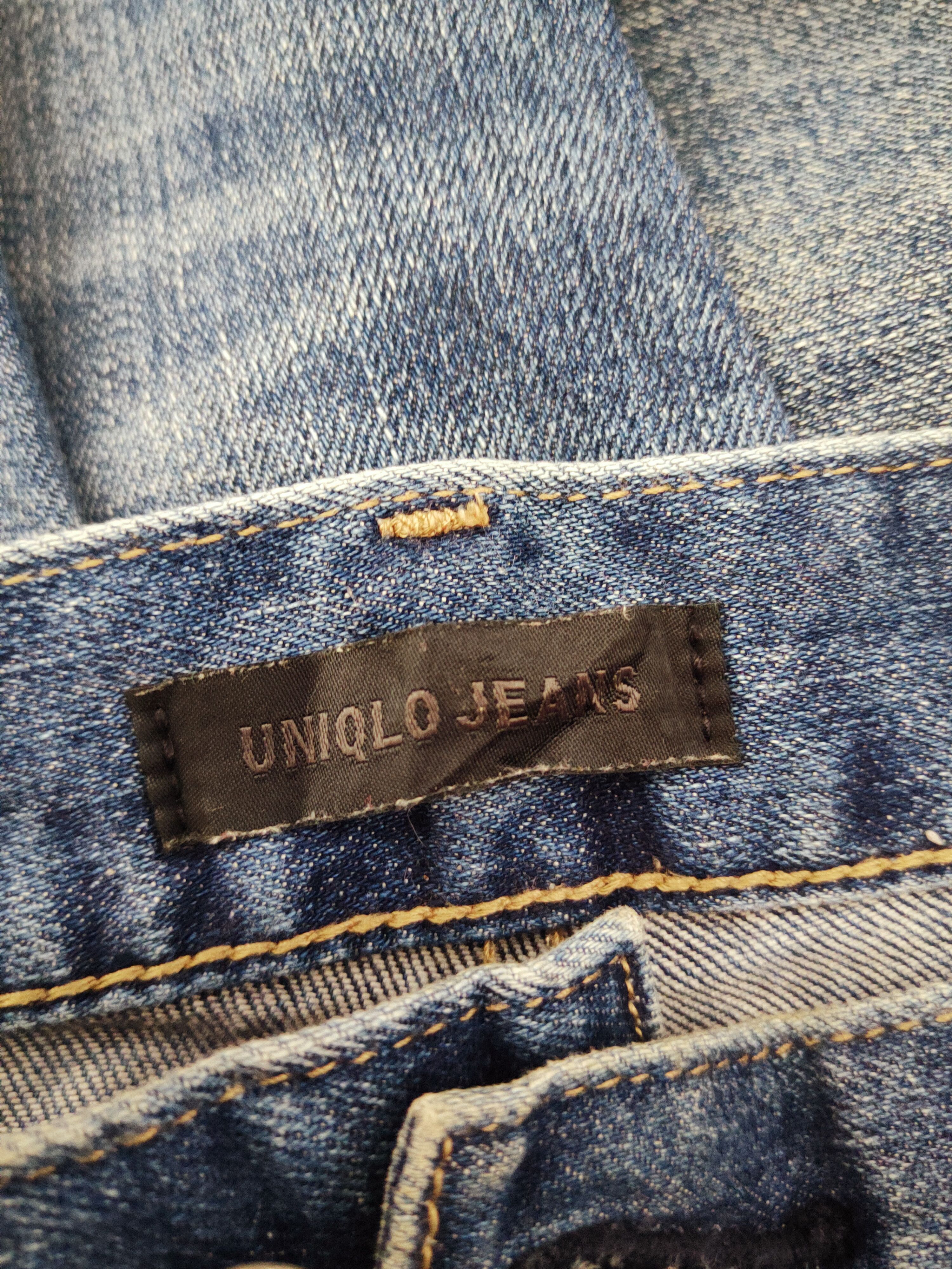 Uniqlo × Vintage Vintage Uniqlo Blue Faded Distressed Ripped Jeans Size US 34 / EU 50 - 16 Thumbnail