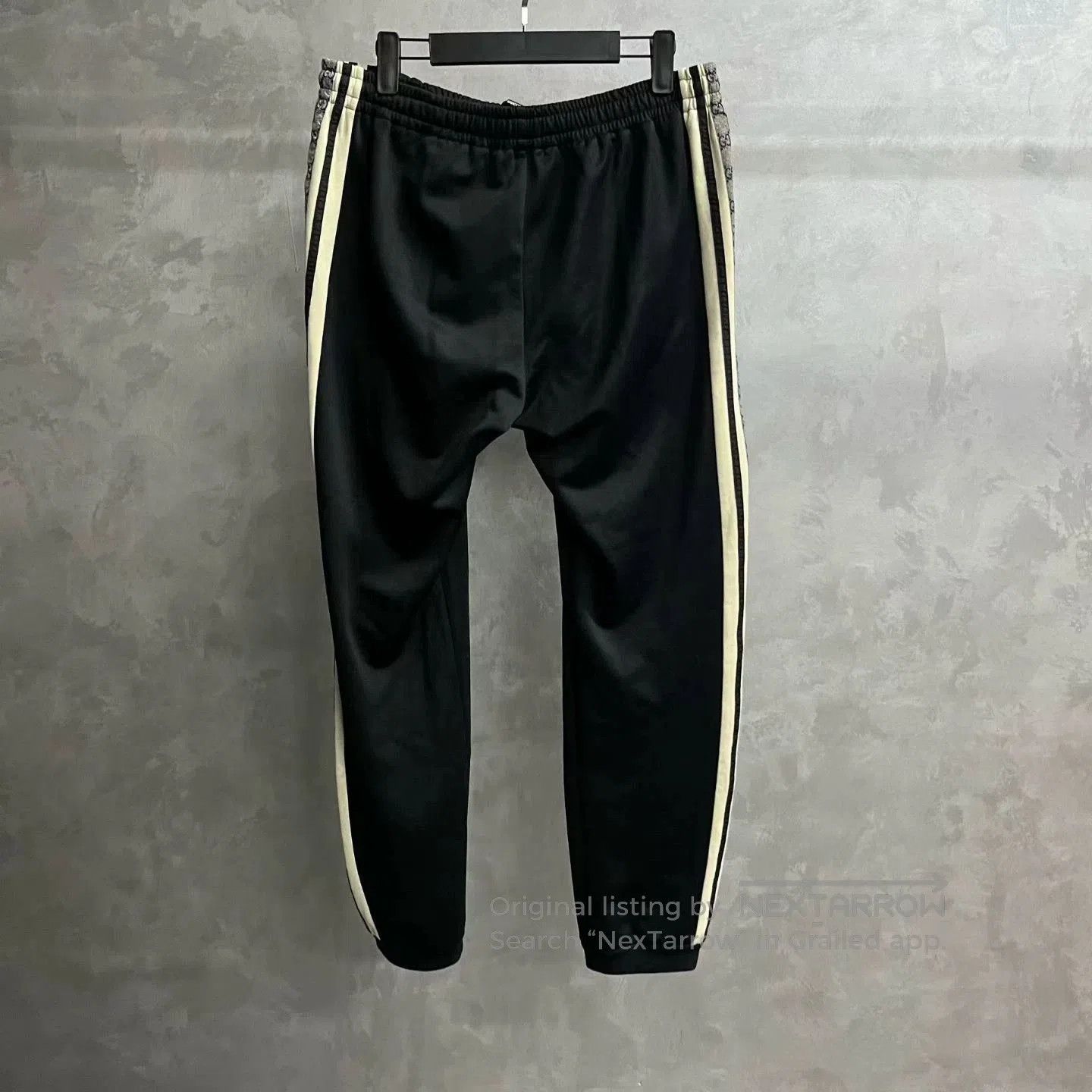 Gucci gucci black gg logo knit jogger pants. Size US 32 / EU 48 - 2 Thumbnail