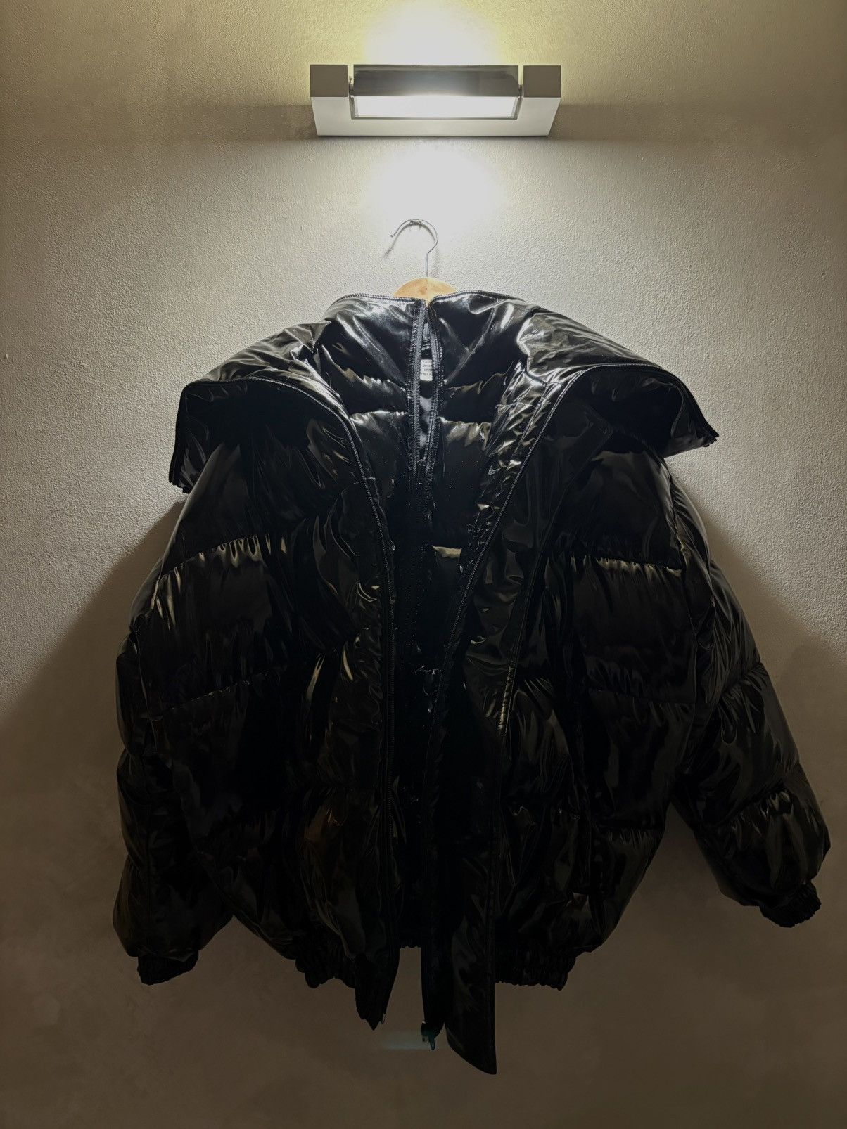 Vetements FW18 Vetements Miss Webcam Puffer Size US M / EU 48-50 / 2 - 3 Thumbnail