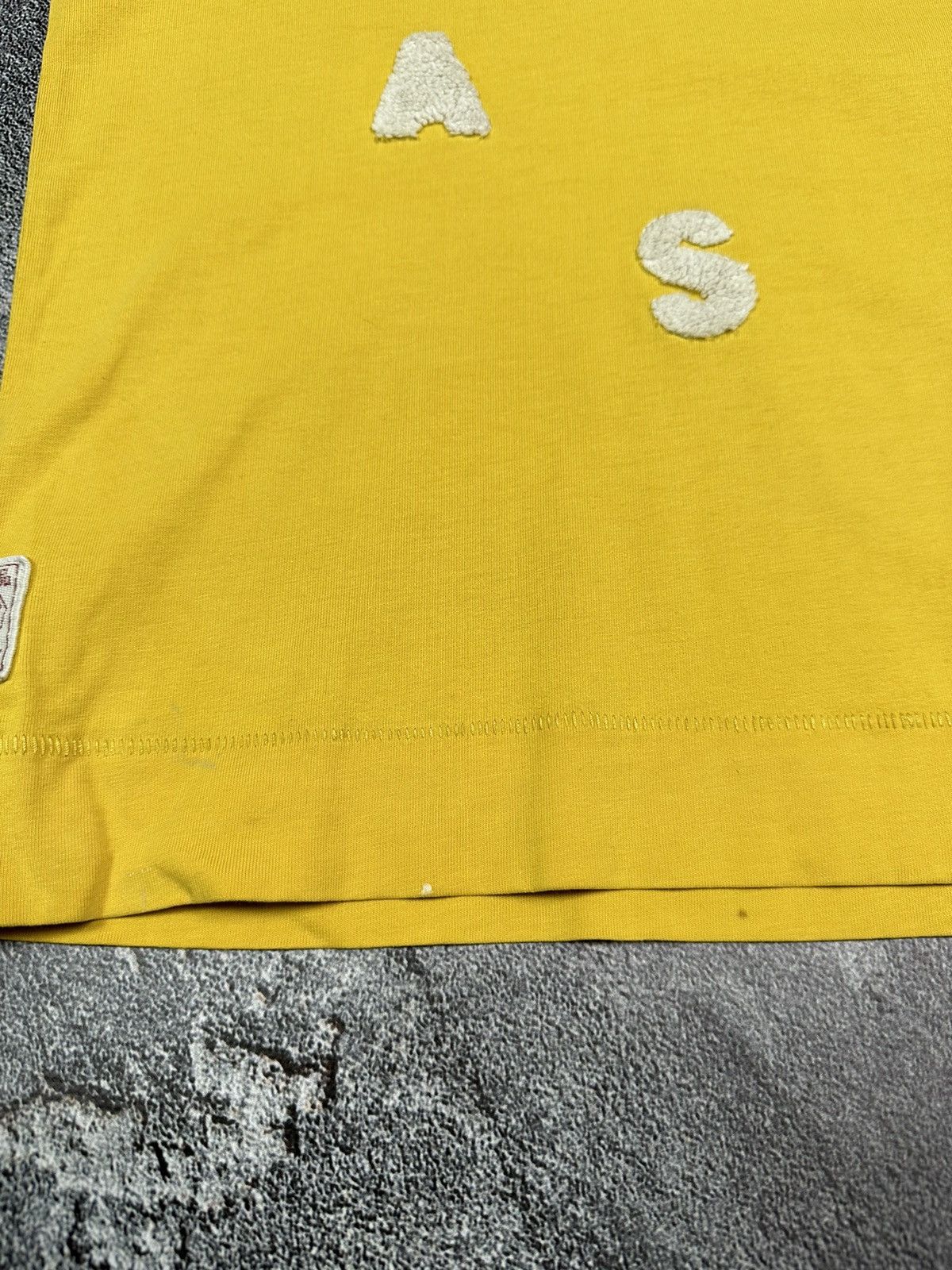 Evisu × Japanese Brand × Vintage EVISU vintage T shirt logo yellow Tee Size US L / EU 52-54 / 3 - 9 Thumbnail