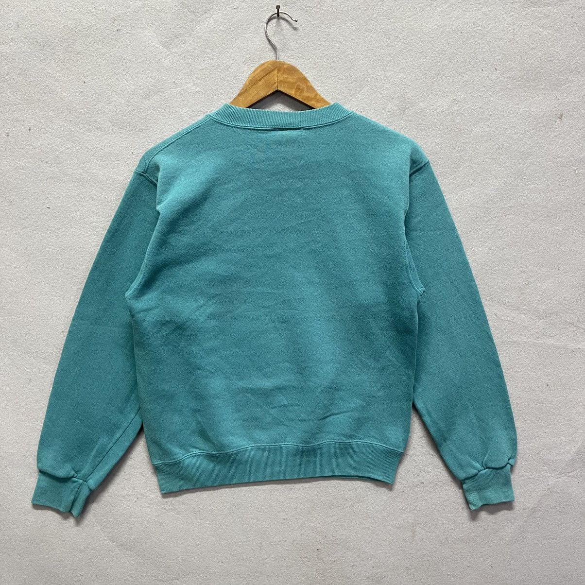 NBA Vintage 90s Charlotte Hornets Nutmeg Mills Sweatshirt Size US S / EU 44-46 / 1 - 7 Thumbnail