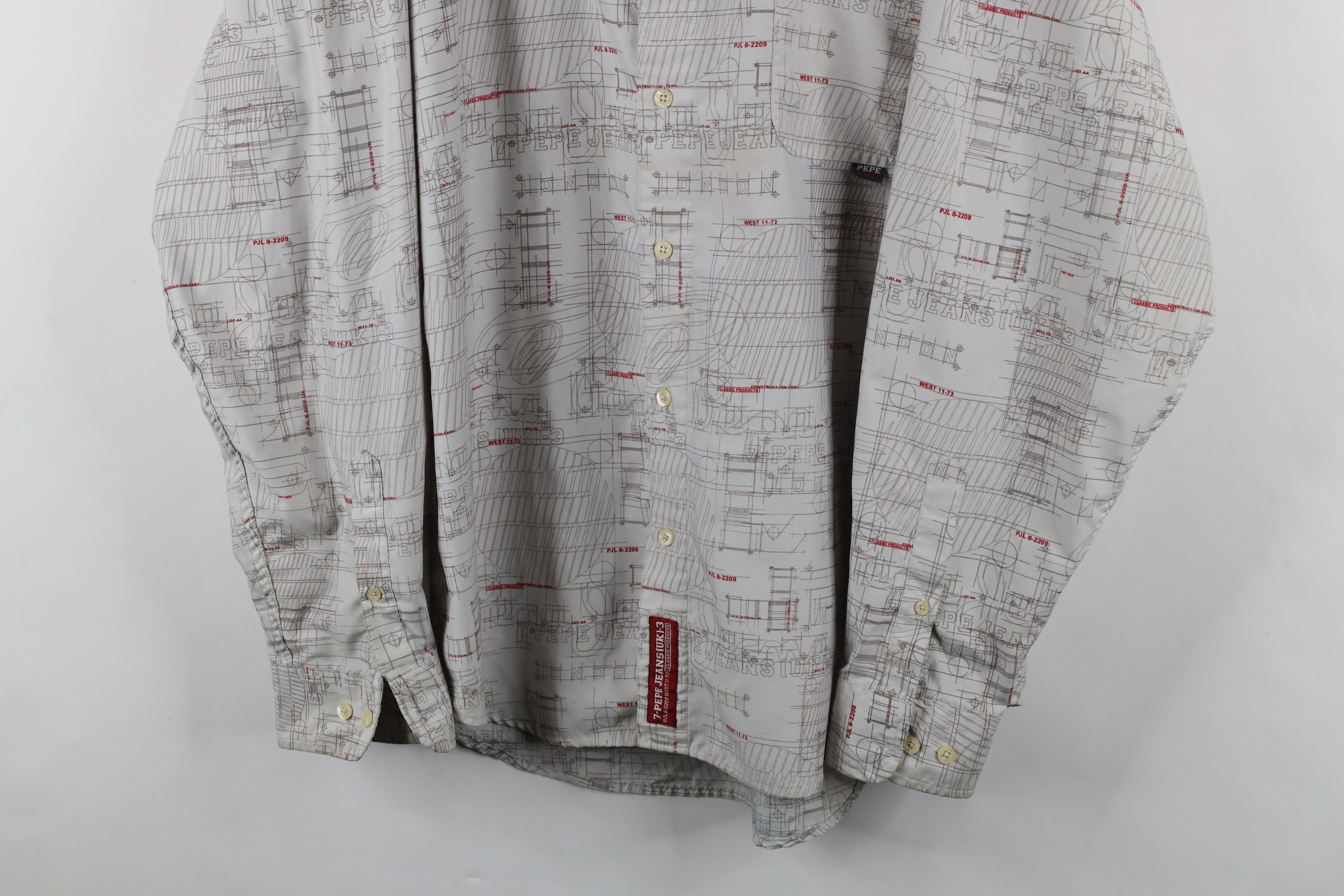 Vintage Vintage 90s Y2K Pepe Jeans Over Print Collared Button Shirt Size US XL / EU 56 / 4 - 3 Thumbnail