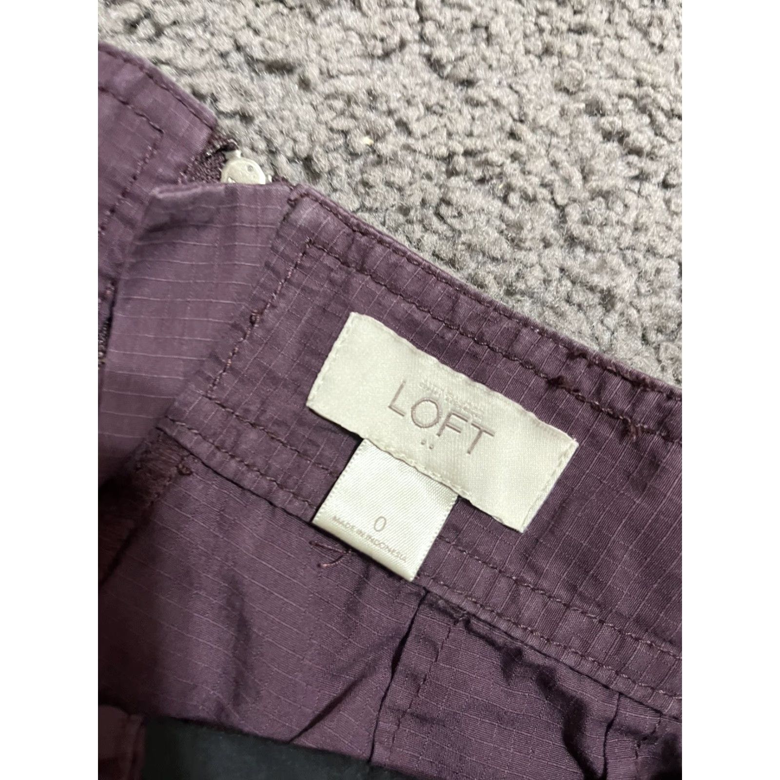 Loft LOFT Ann Taylor Womens Skirt Corduroy Mini Burgundy Burgundy Cotton 0 Size Short Classic Modern Casual Womens LOFT Skirt Size 25" / US 0 / IT 36 - 3 Thumbnail