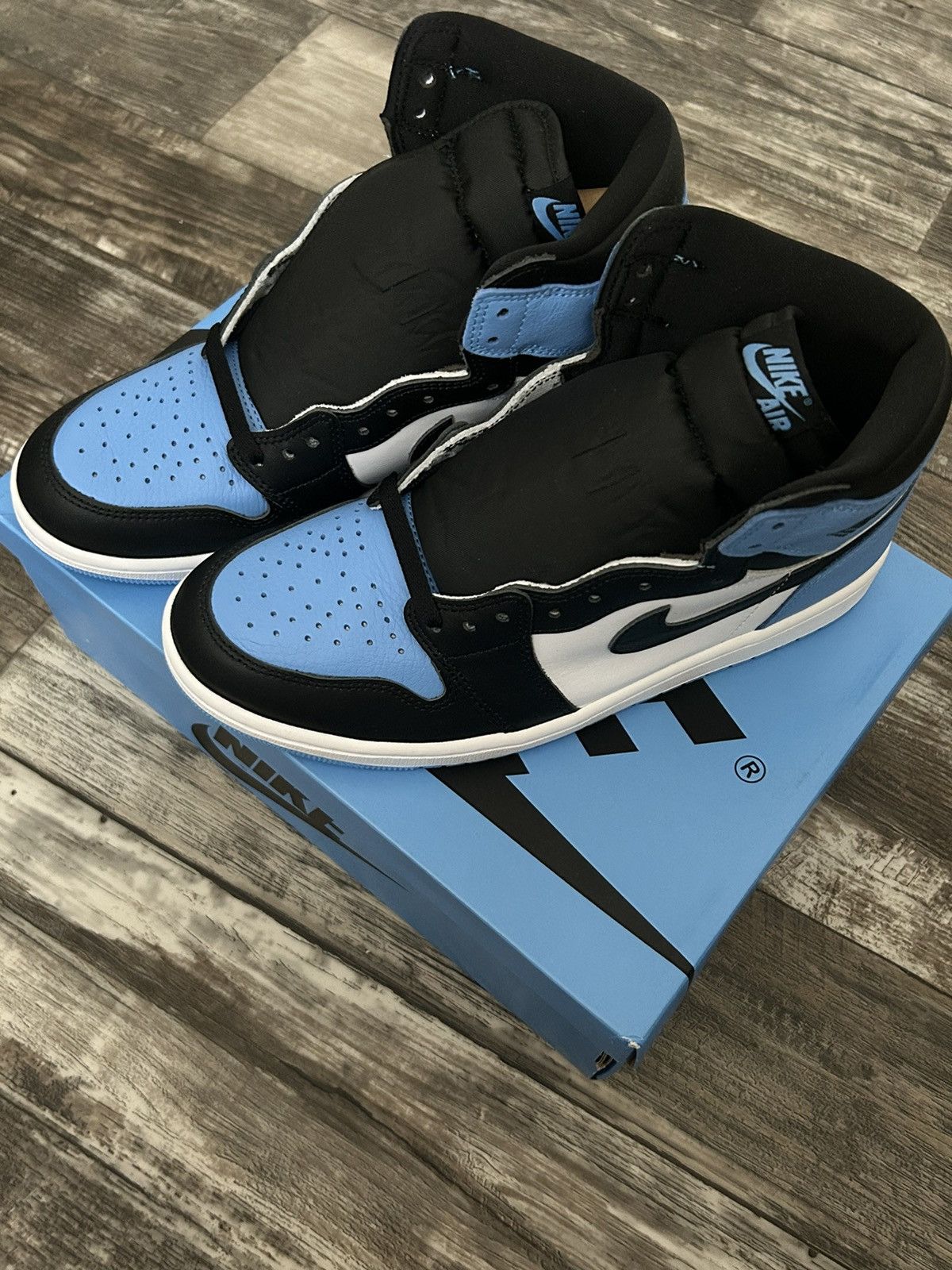 Nike Jordan 1 Og hight Size US 10 / EU 43 - 1 Thumbnail