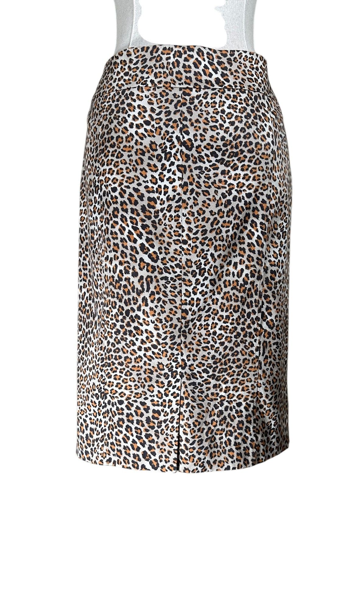 Krizia Leopard skirt Size 30" / US 8 / IT 44 - 4 Thumbnail