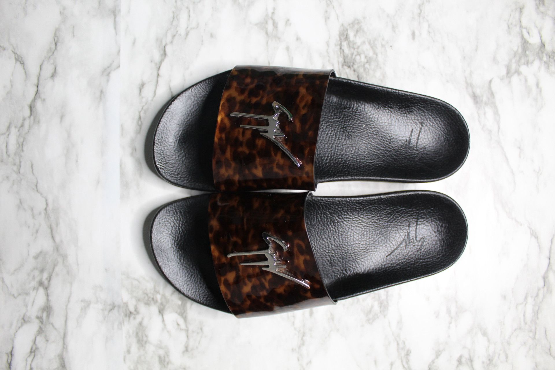 Giuseppe Zanotti Giuseppe Zanotti Slides Size 43 Size US 10 / EU 43 - 2 Thumbnail
