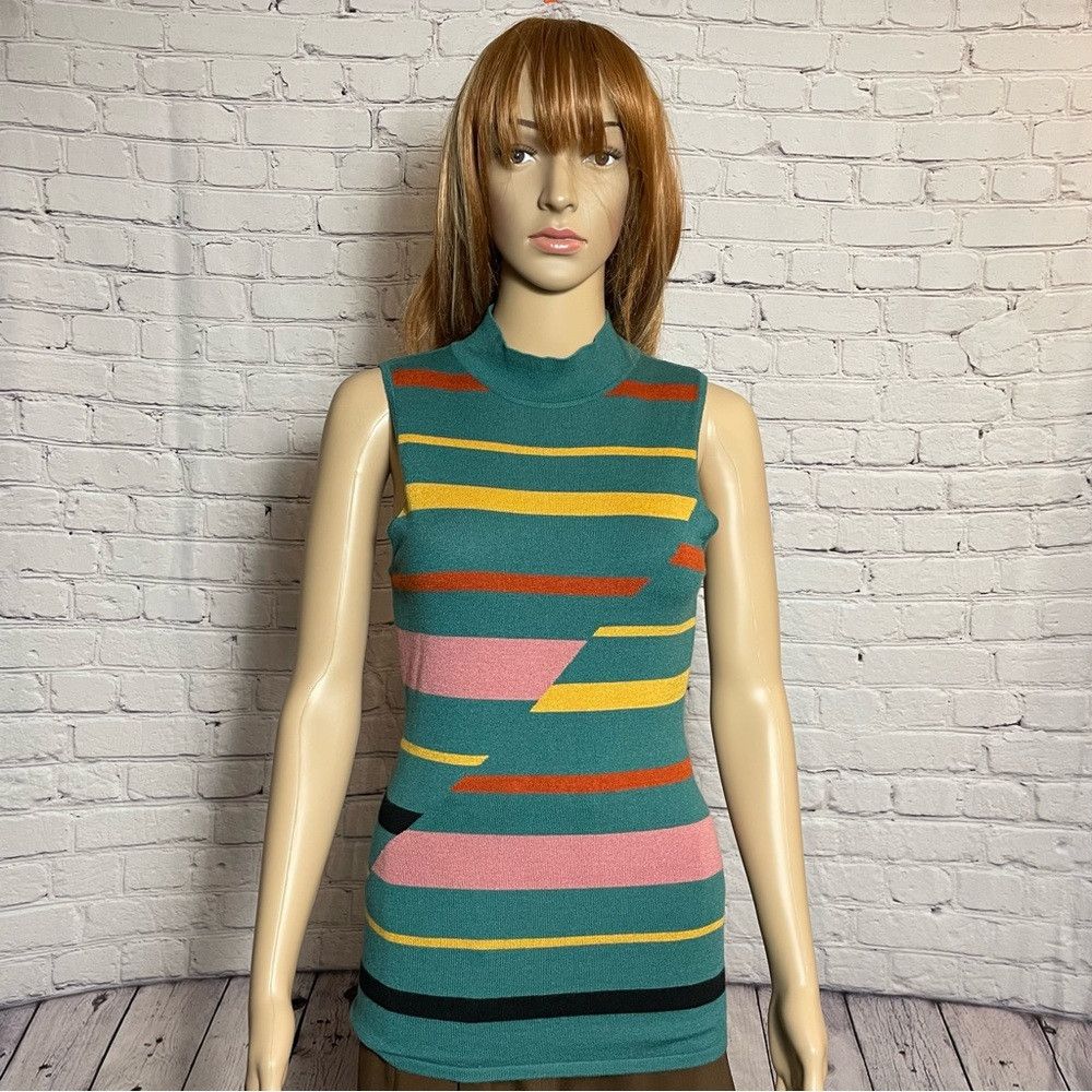 Bcbgmaxazria NWT New $138 BCBGMaxAzaria Stripe Mock Neck Sleeveless Swea Size S / US 4 / IT 40 - 2 Thumbnail