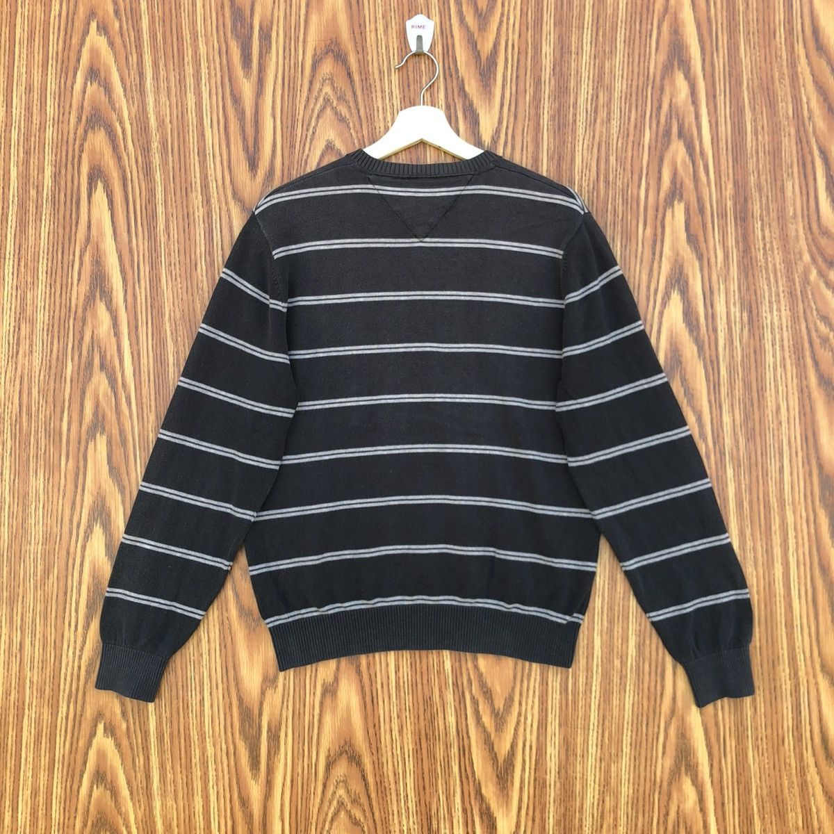 Tommy Hilfiger Tommy Hilfiger V neck Pullover Sweatshirt Size US M / EU 48-50 / 2 - 6 Thumbnail