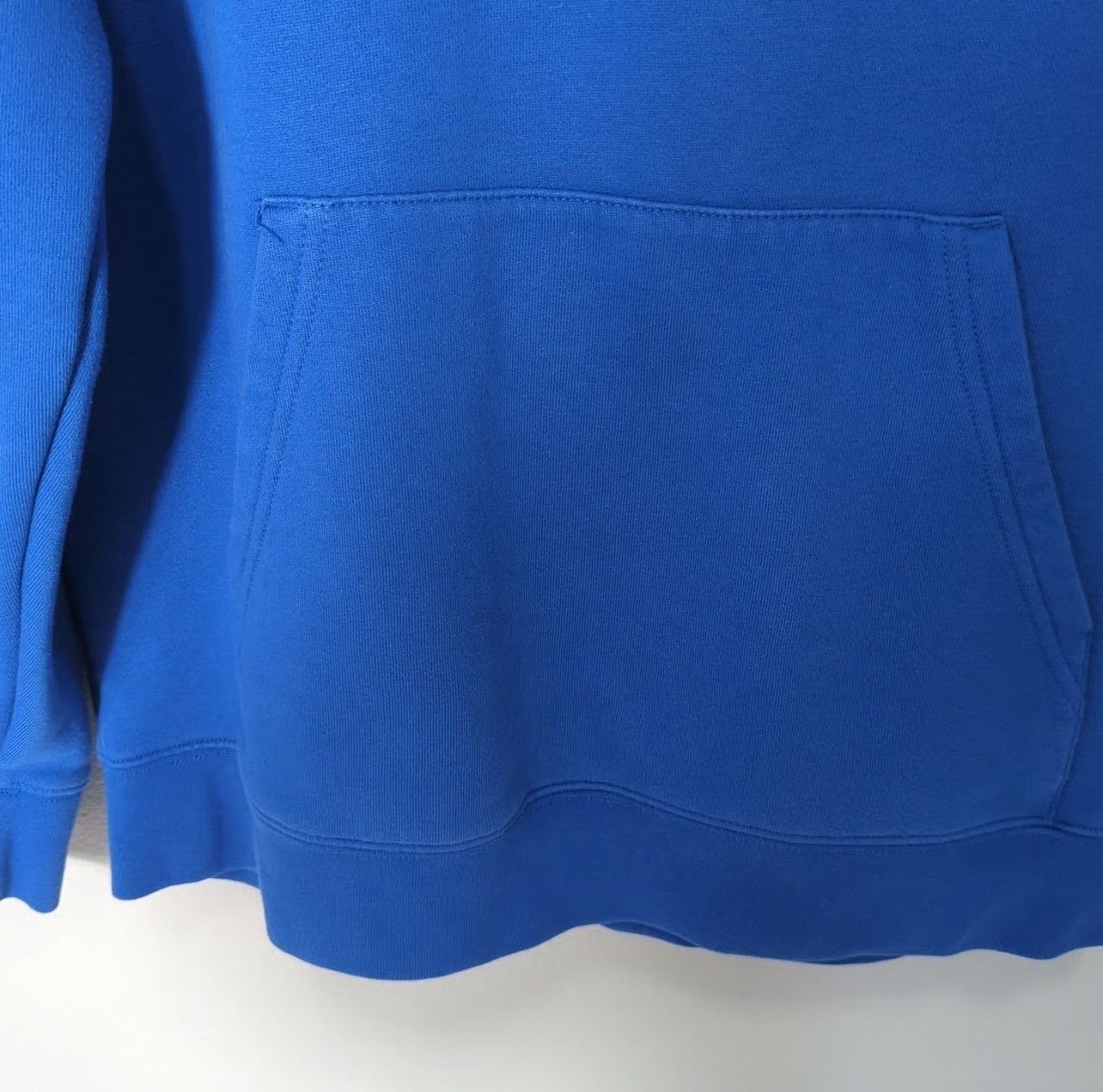 Japanese Brand limited edition 1/40 Royal blue vans rose hoodie size Large Size US L / EU 52-54 / 3 - 4 Thumbnail