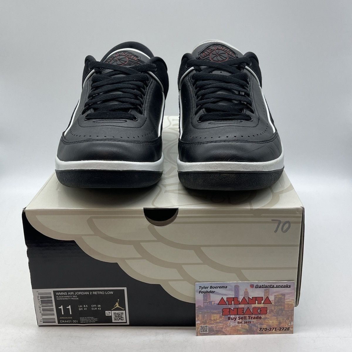 Jordan Brand Air Jordan 2 low black metallic gold Size US 11 / IT 41 - 2 Thumbnail