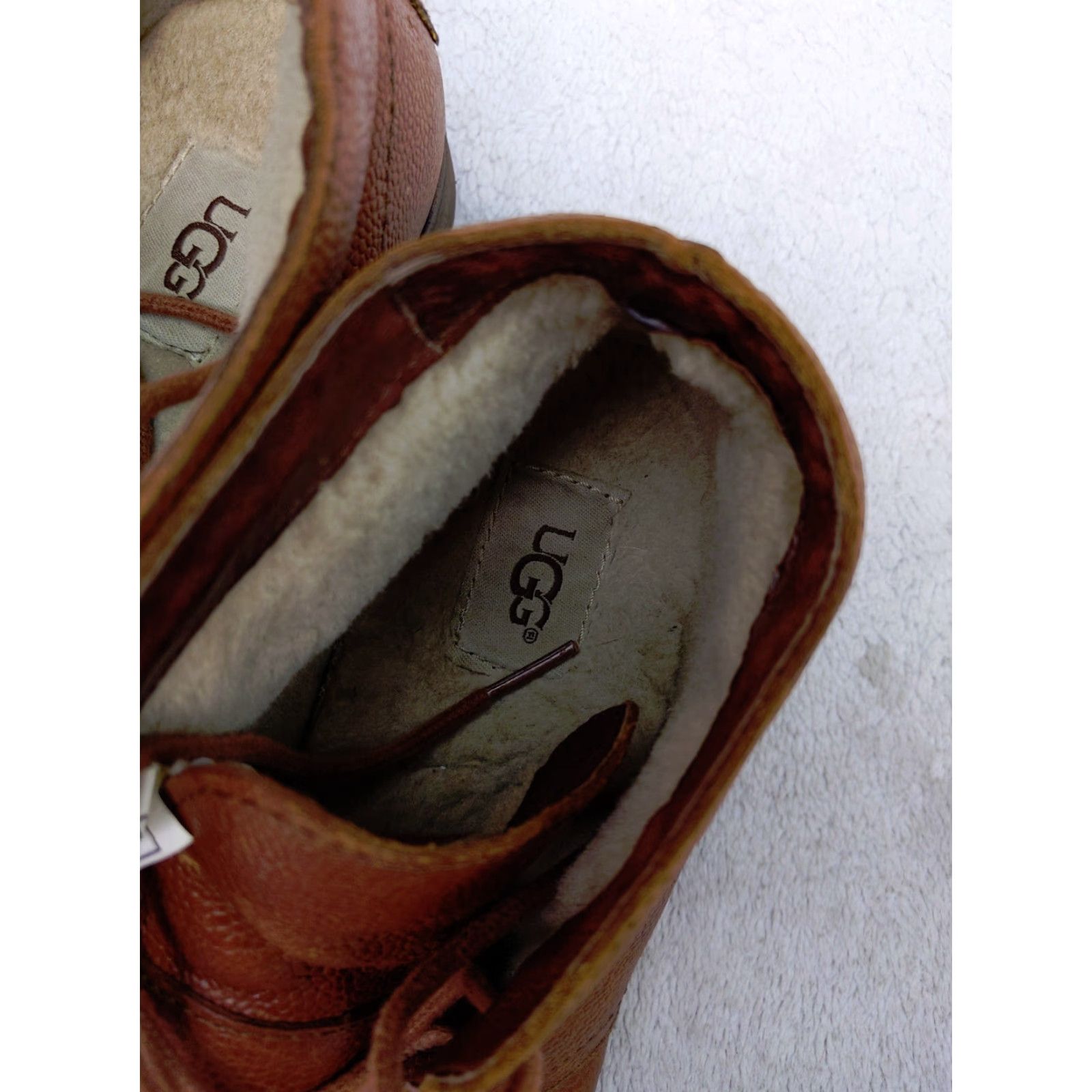 Ugg UGG Ankle Boots Womens 7 39.5 Brown Leather Lace Up Booties Shearling Mid N/A Womens Bootie Size US 6 / IT 36 - 3 Thumbnail