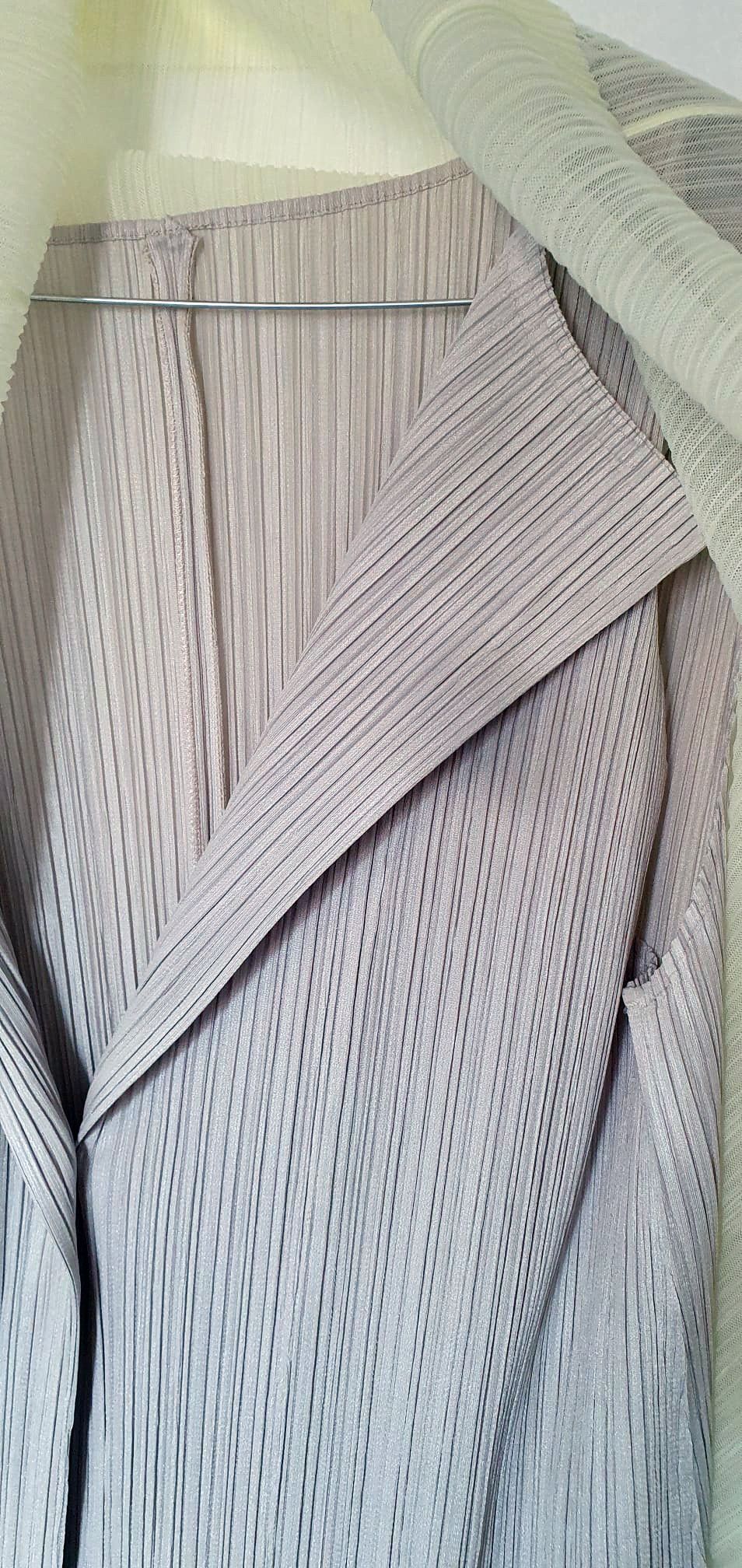 Pleats Please Issey Miyake Issey Miyake sleeveless suit Size S / US 4 / IT 40 - 11 Thumbnail