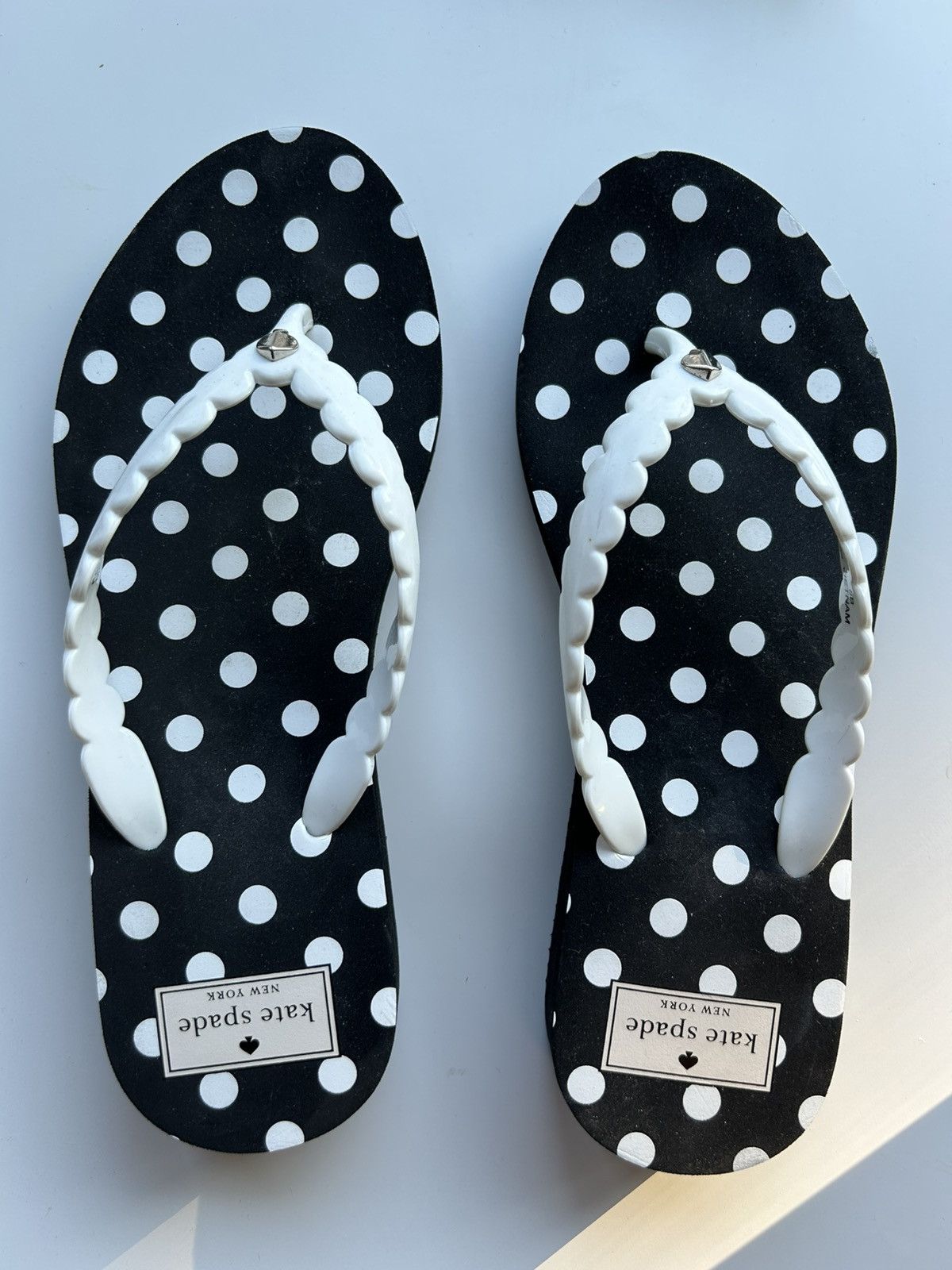 Kate Spade Kate Spade New York Polka Dot Flip-Flops – Size 8 Size US 8 / IT 38 - 1 Thumbnail