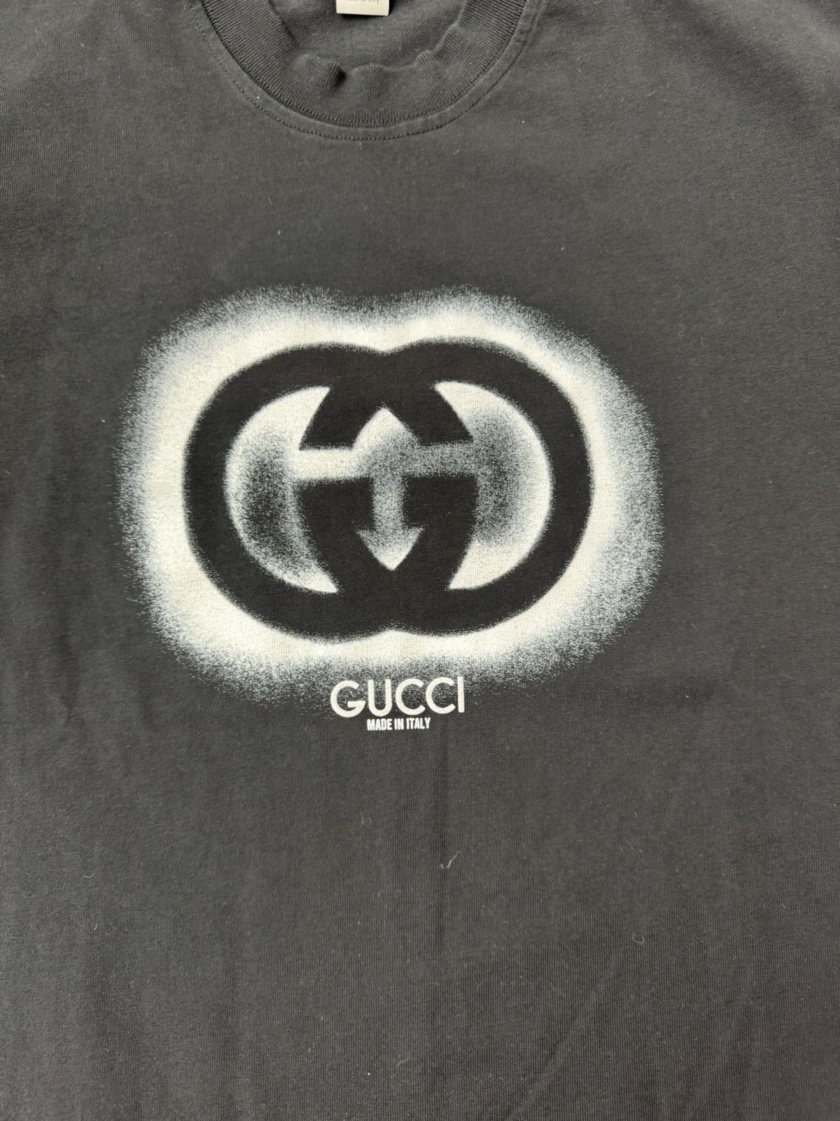 Gucci Gucci t shirt tee big logo y2k Size US S / EU 44-46 / 1 - 6 Thumbnail