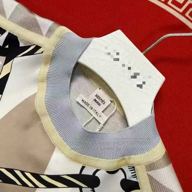 Hermes Hermes Silk and Knit Silk Short Sleeve Top Size XXS / US 00 / IT 34 - 3 Thumbnail