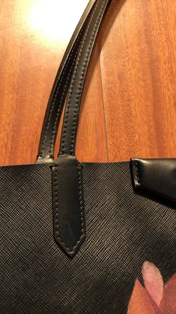 Givenchy Givenchy Small Deer Shopping Bag Size ONE SIZE - 1 Thumbnail