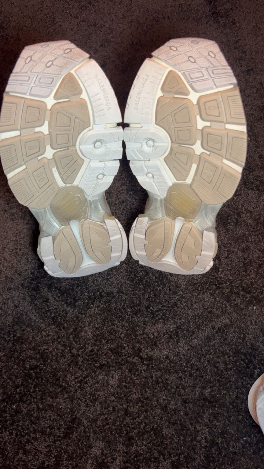 Balenciaga Balenciaga Runner Beige Size US 12 / EU 45 - 12 Thumbnail