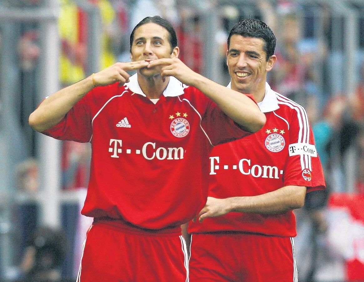 Vintage BAYERN ADIDAS 2006/2007 FOOTBALL HOME JERSEY #14 PIZZARO Size US XL / EU 56 / 4 - 15 Thumbnail