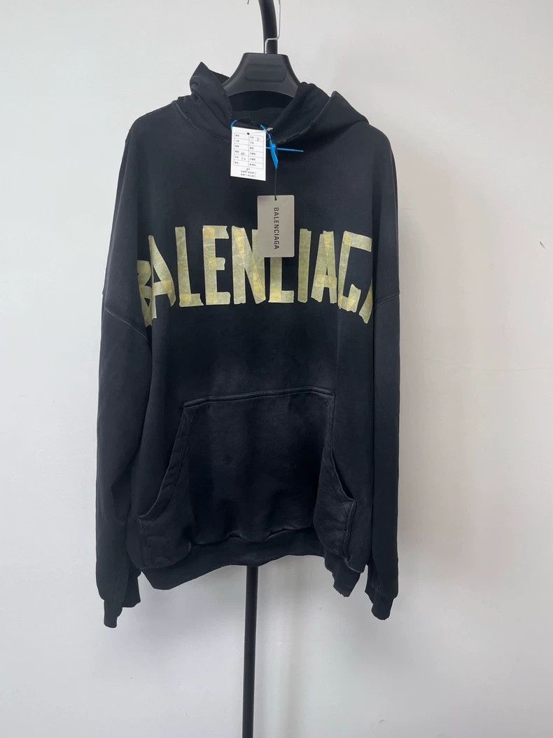Balenciaga Balenciaga Logo monogrammed hooded sweatshirt Size US M / EU 48-50 / 2 - 1 Thumbnail
