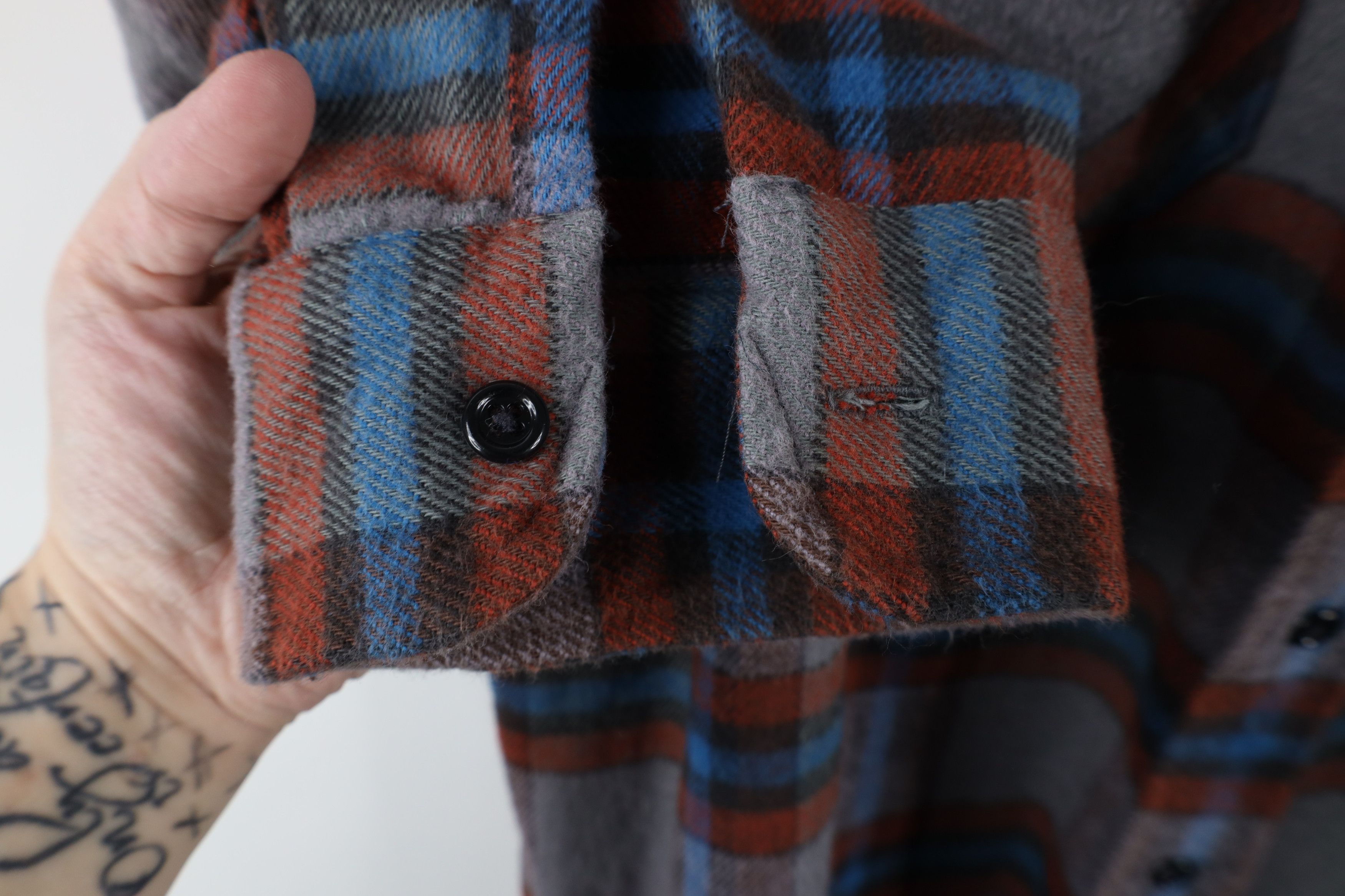 Vintage Vintage 70s Streetwear Heavyweight Flannel Button Shirt USA Size US XXL / EU 58 / 5 - 6 Thumbnail