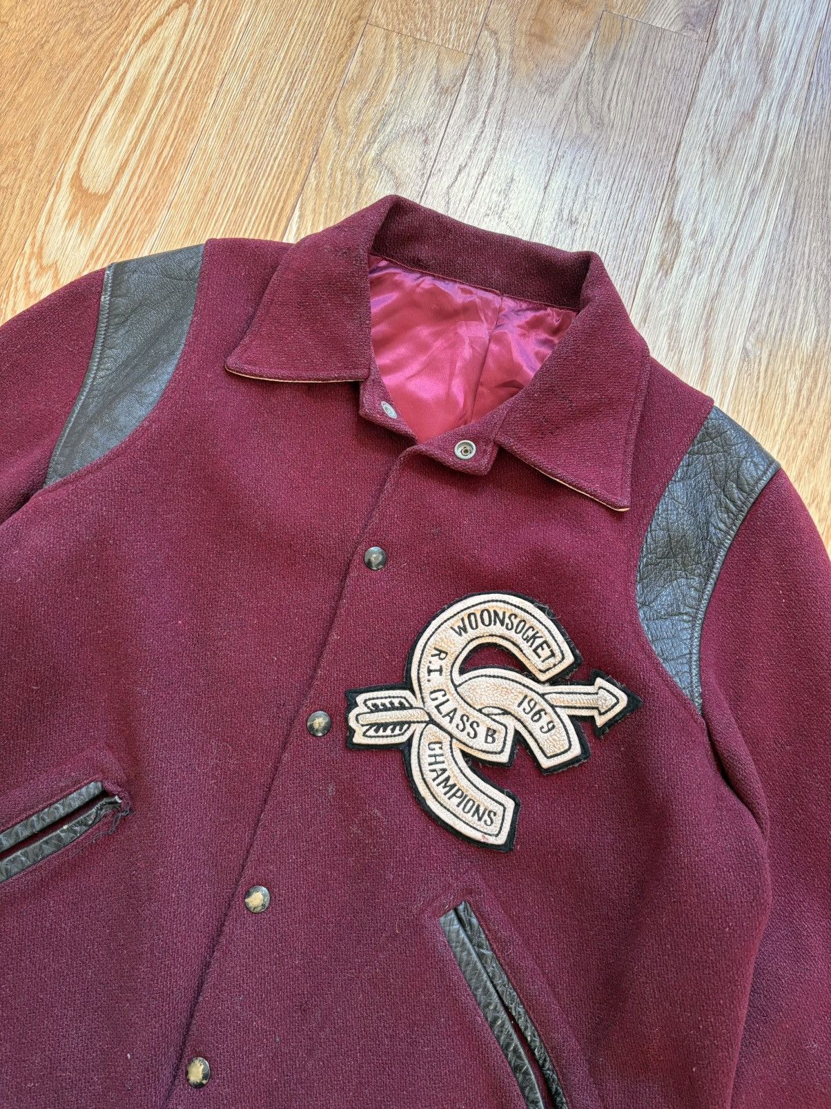 Vintage Vintage 1960’s Distressed High School Varsity Jacket Red L Size US L / EU 52-54 / 3 - 1 Thumbnail