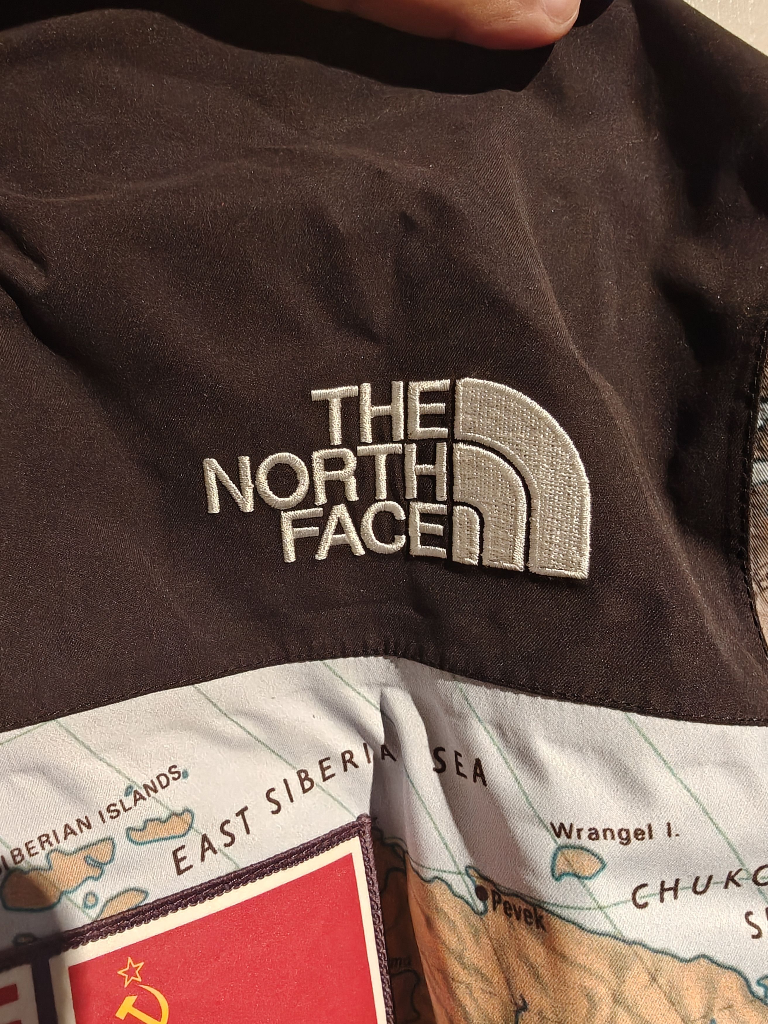 Supreme × The North Face Supreme x northface expedition coach jacket Size US M / EU 48-50 / 2 - 4 Thumbnail
