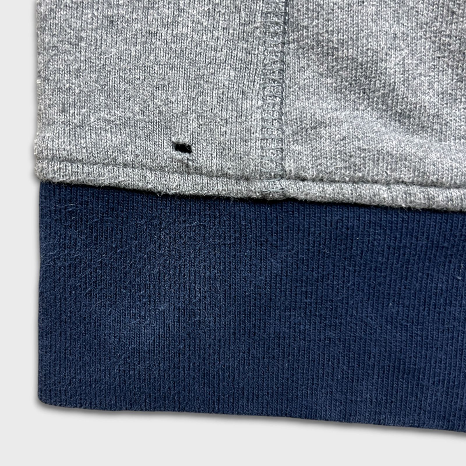Tommy Hilfiger × Vintage Tommy Hilfiger Sweatshirt Medium Tommy Flag Pullover Crew Size US M / EU 48-50 / 2 - 4 Thumbnail