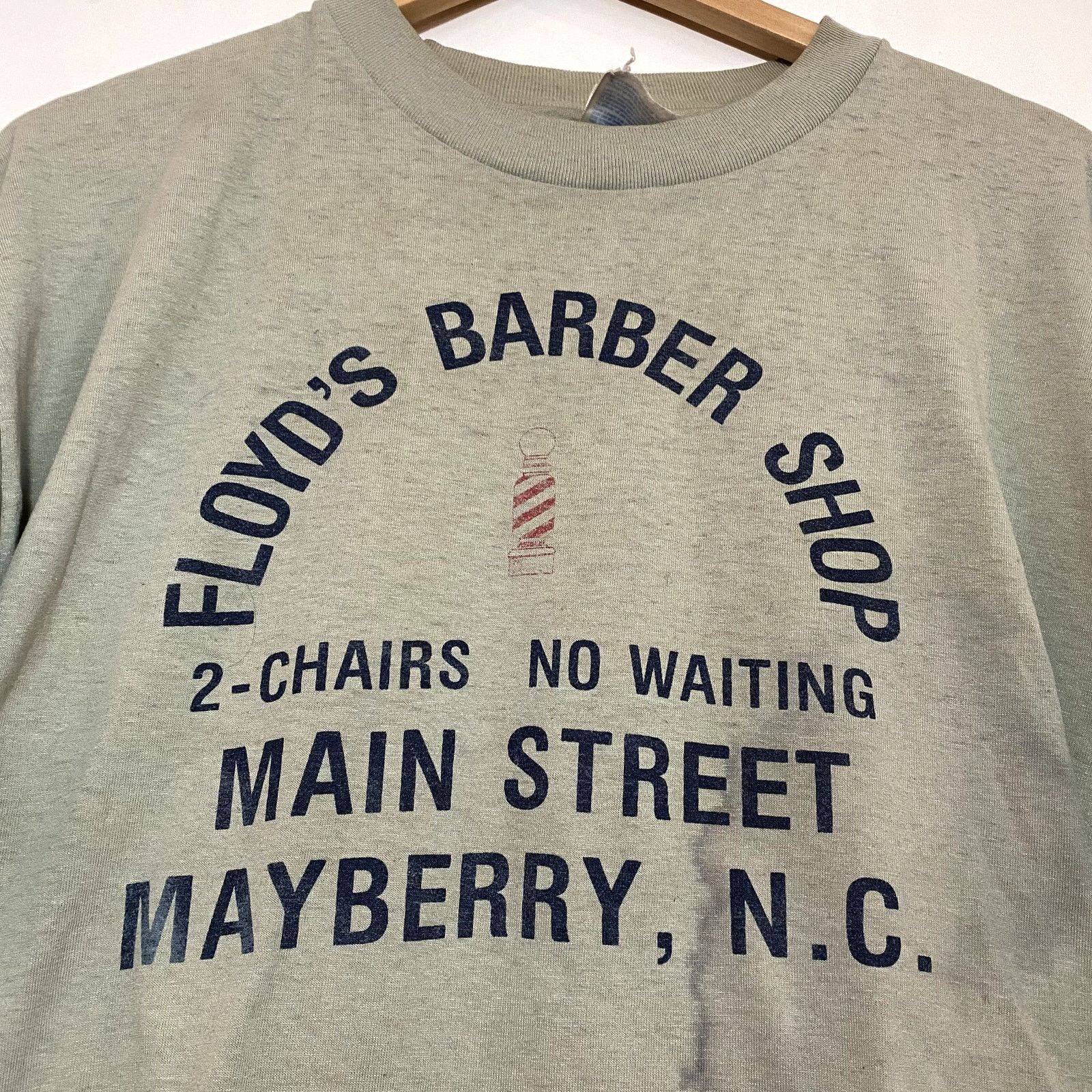 Hanes × Vintage Vintage 90s Barber Shop T Shirt Faded Single Stitch Size US L / EU 52-54 / 3 - 2 Thumbnail