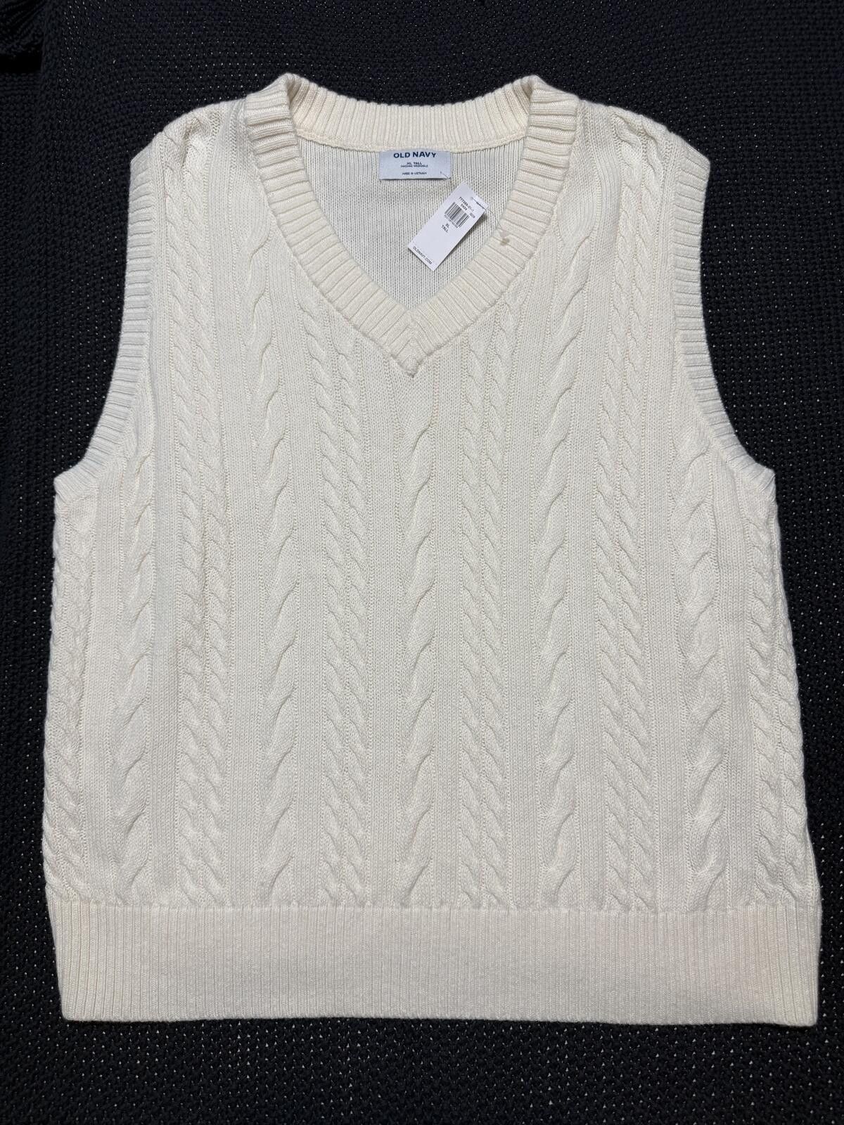 Old Navy Old Navy Cable Knit V-Neck Sweater Vest XL Tall Cream Size XL / US 12-14 / IT 48-50 - 1 Thumbnail