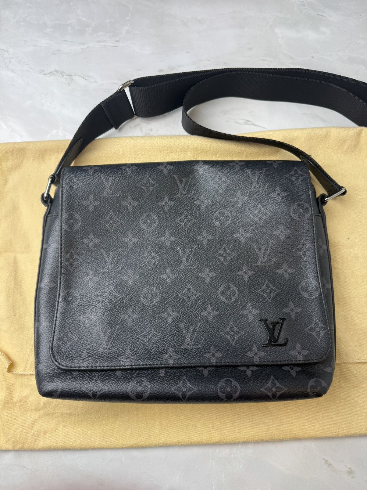 Louis Vuitton District Messenger Bag- Damier Graphite PM