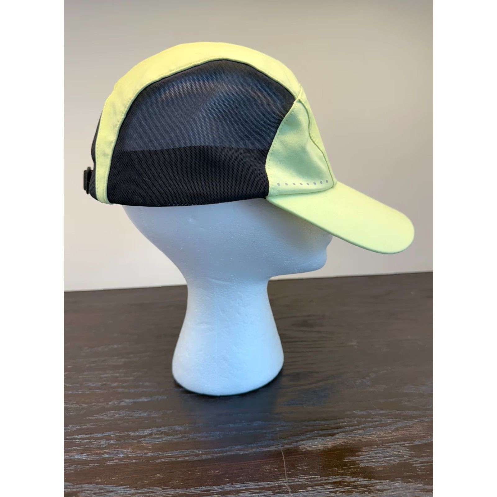 Lululemon Lululemon Hat Mens One Size Yellow Breathable Strapback Hike Pickleball Run Size ONE SIZE - 3 Thumbnail